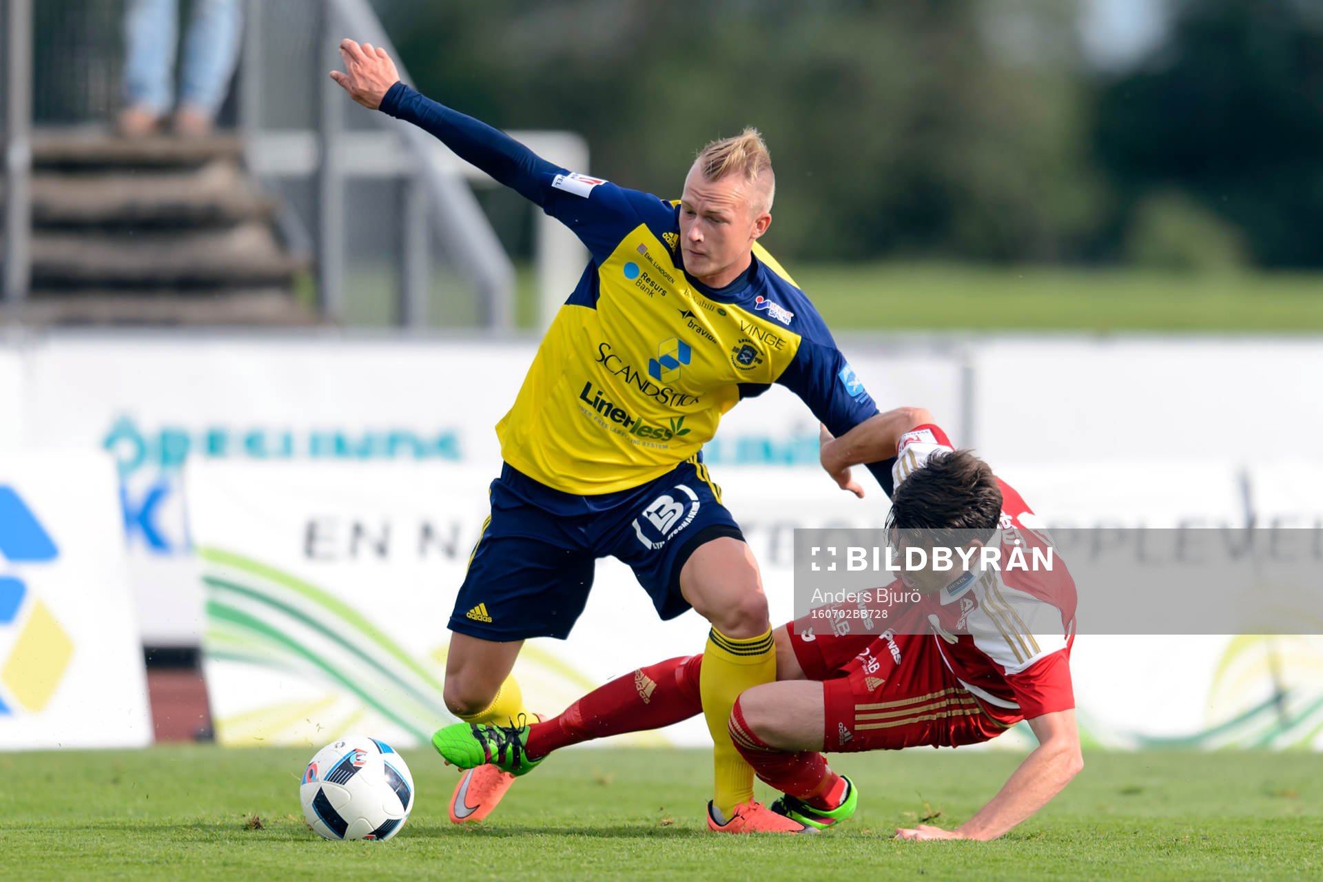 Ängelholms Vladica Zlojutro och Degerfors Alexander