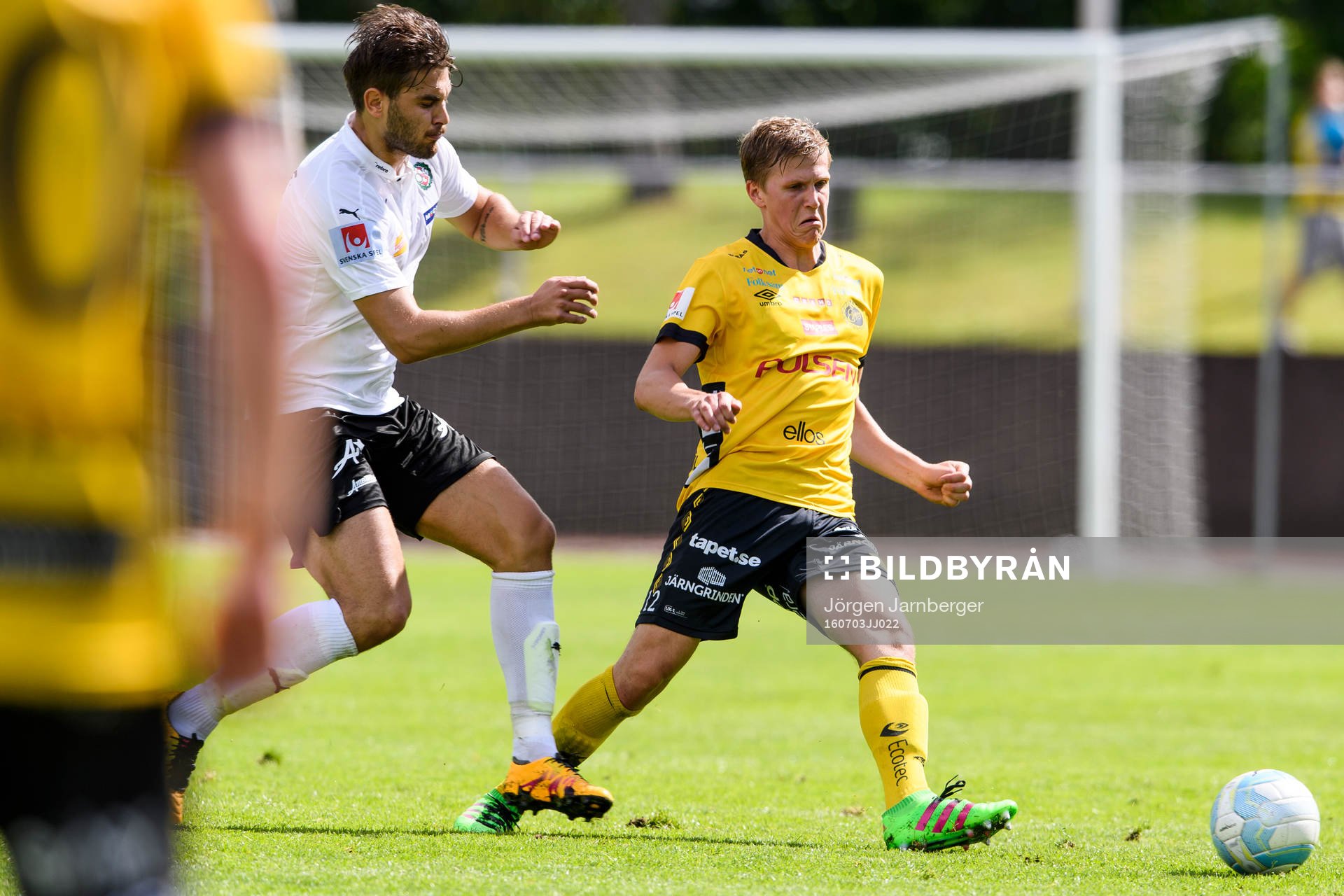 Elfsborgs Joakim Nilsson och Örebros Astrit Ajdarevic