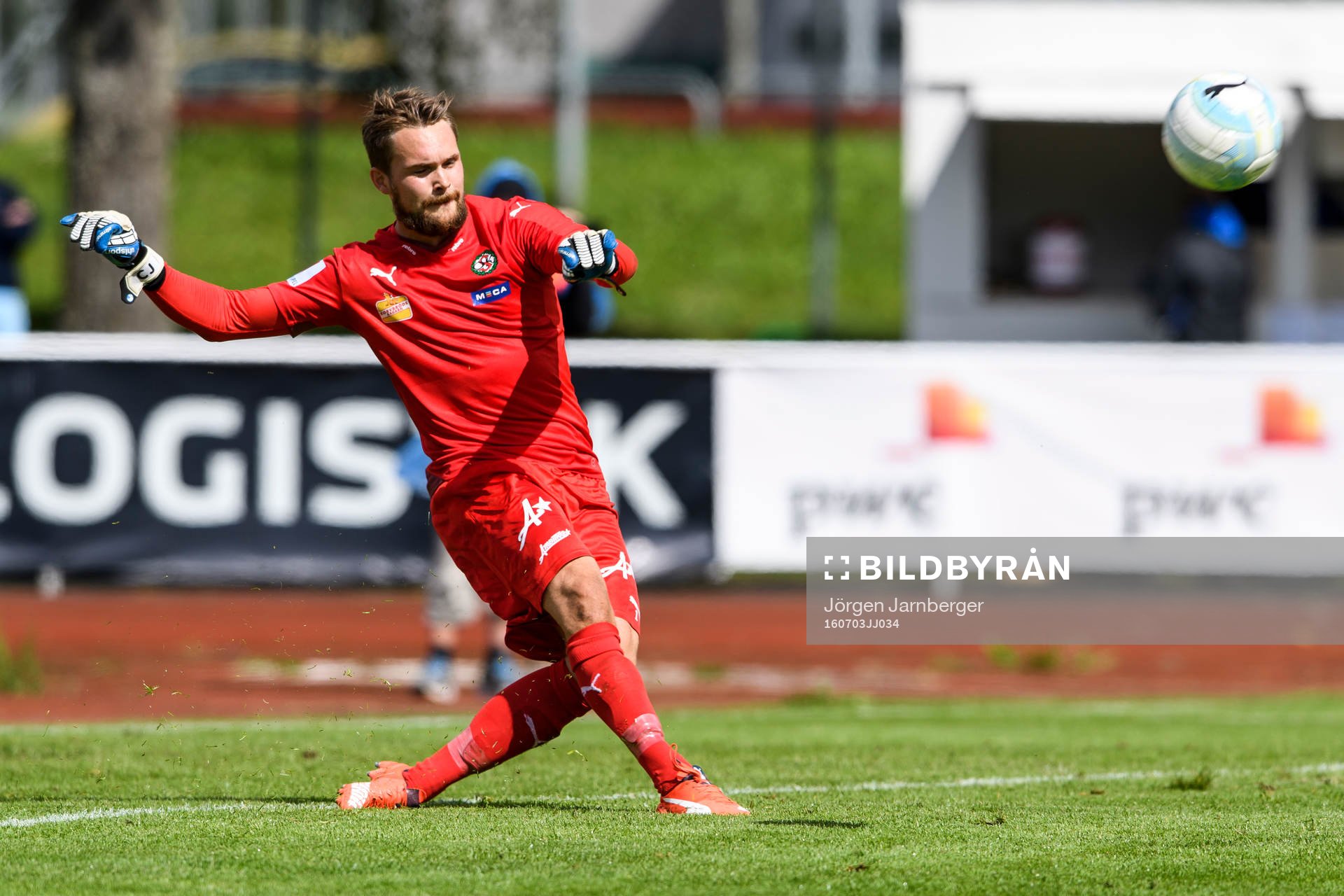 Örebros målvakt Oscar Jansson