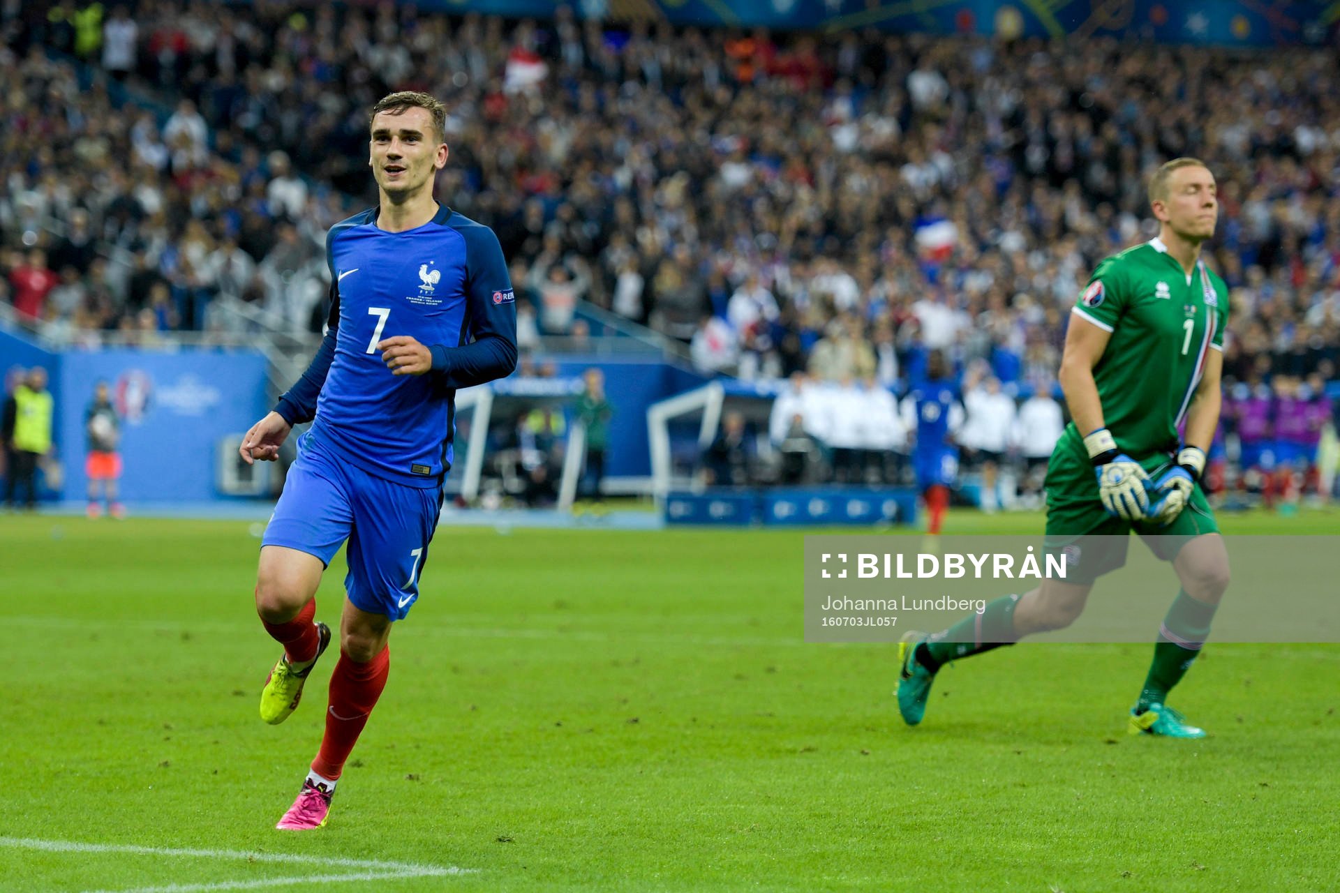 Frankrikes Antoine Griezmann jublar