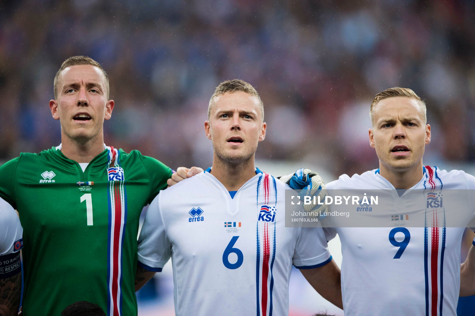 Islands målvakt Hannes Halldorsson, Ragnar Sigurdsson och