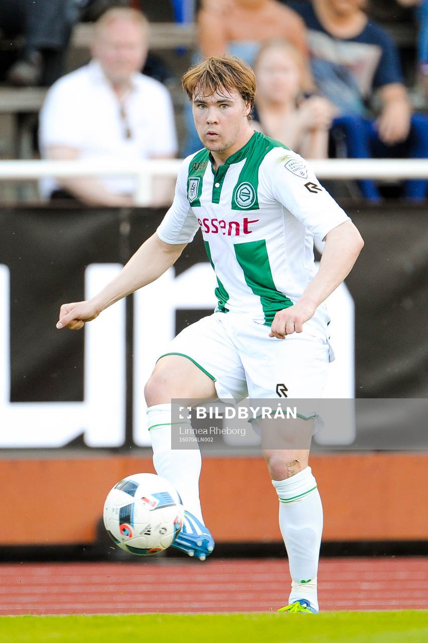 Groningens Simon Tibbling