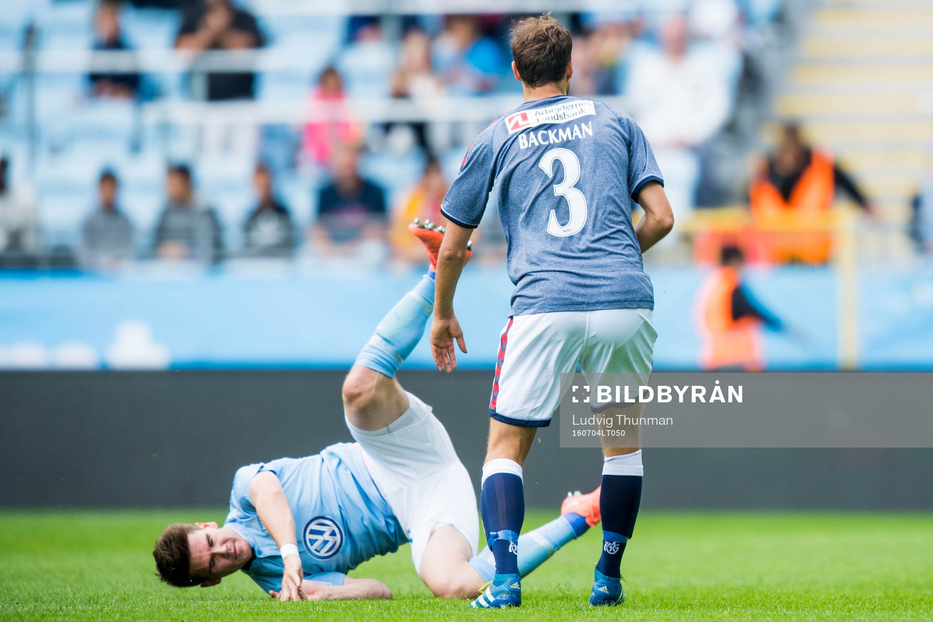 Malmö FFs Vidar Örn Kjartansson faller