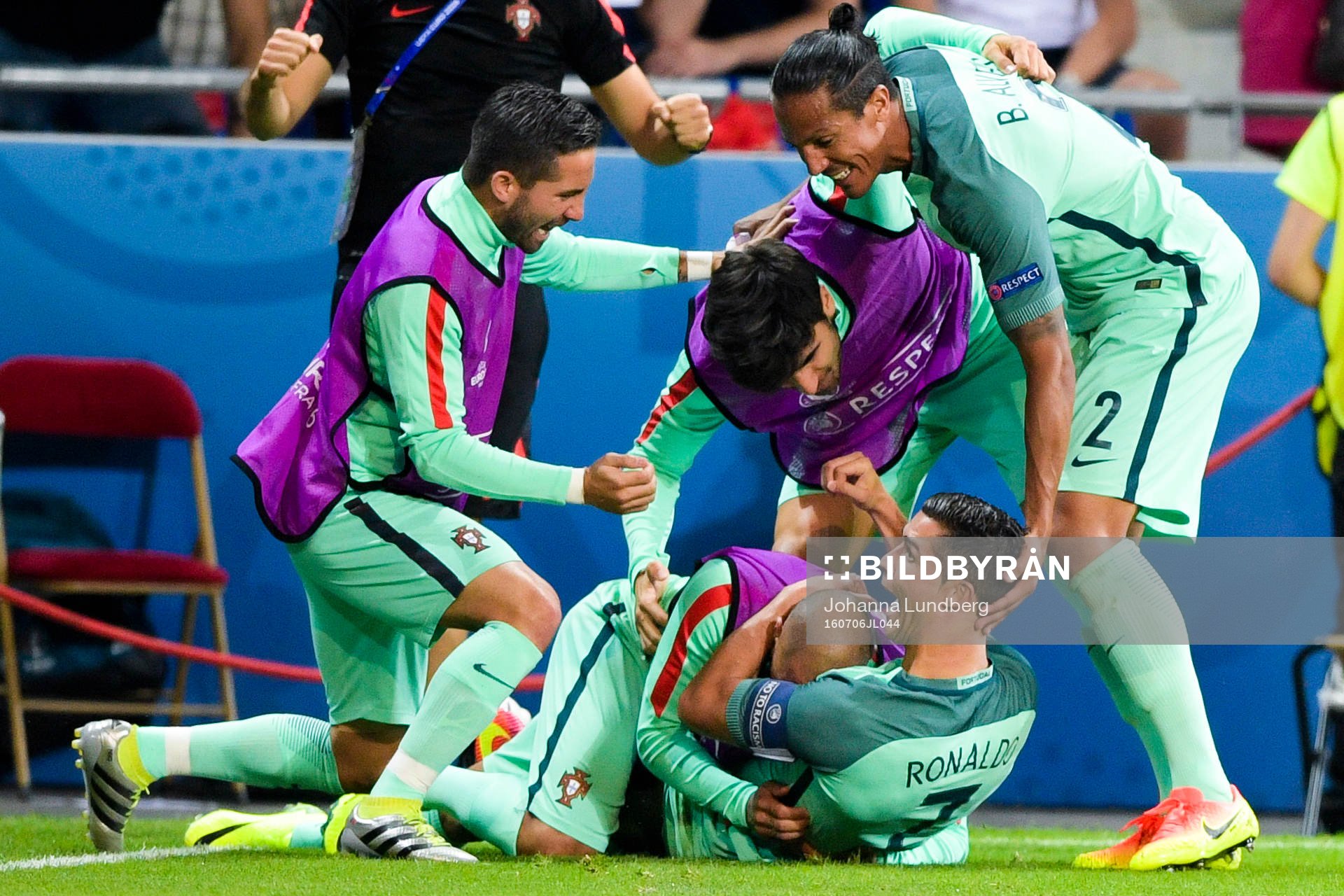 Portugals Cristiano Ronaldo jublar