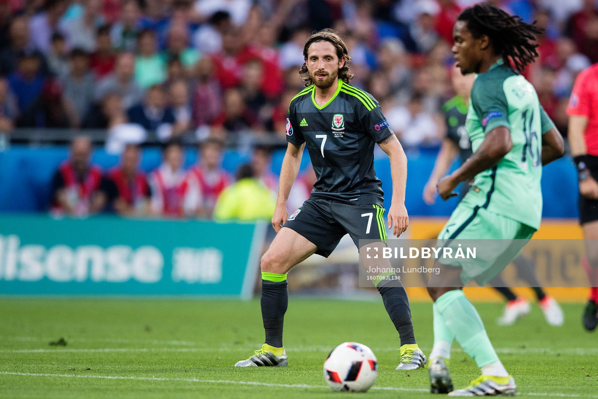 Wales Joe Allen och Portugals Renato Sanches
