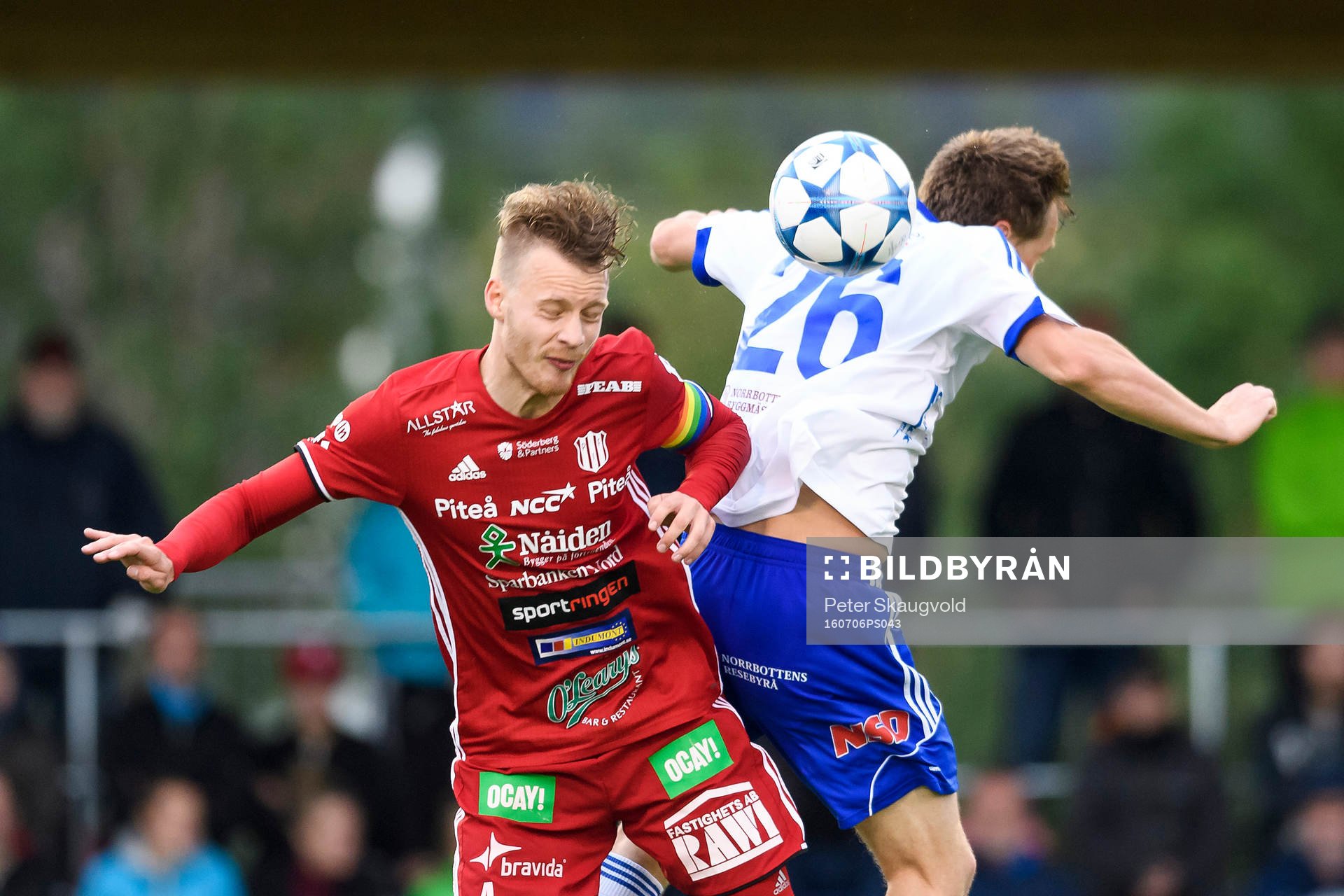 s William Olausson i nickduell med Luleå:s Vladimir Lazarev