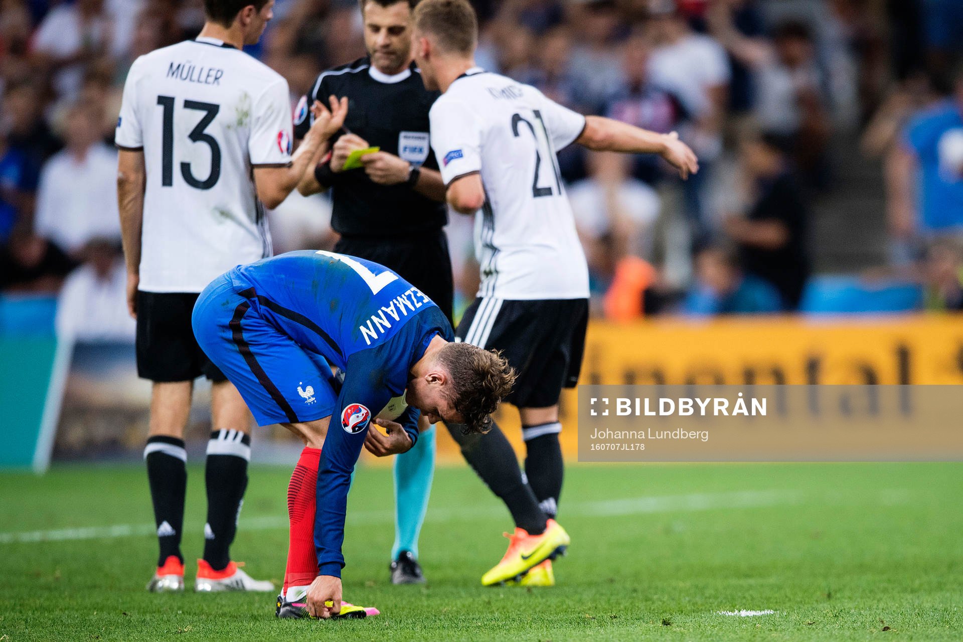 Frankrikes Antoine Griezmann gör sig redo för en straff