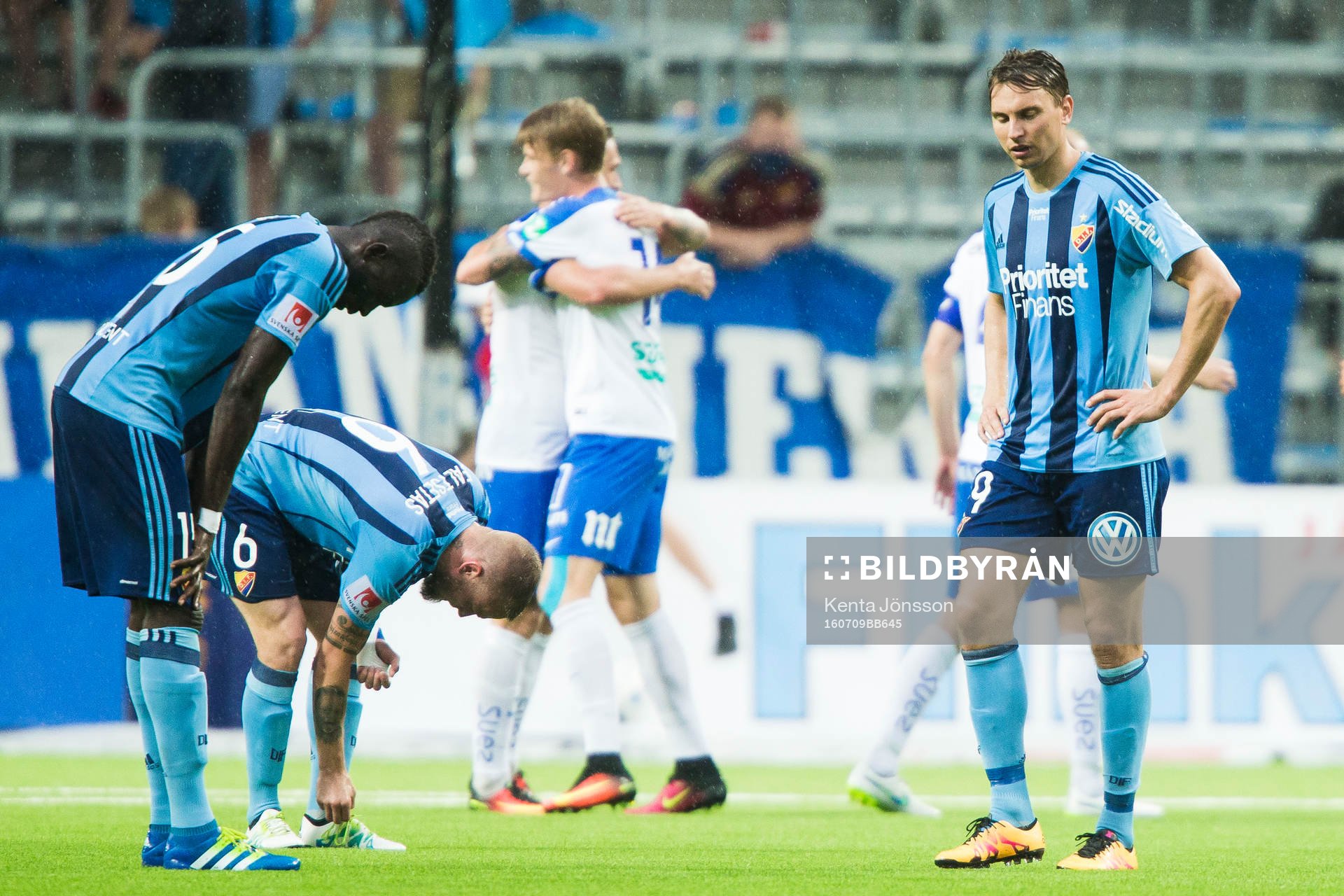 Djurgårdens Marcus Hansson deppar med lagkamrater