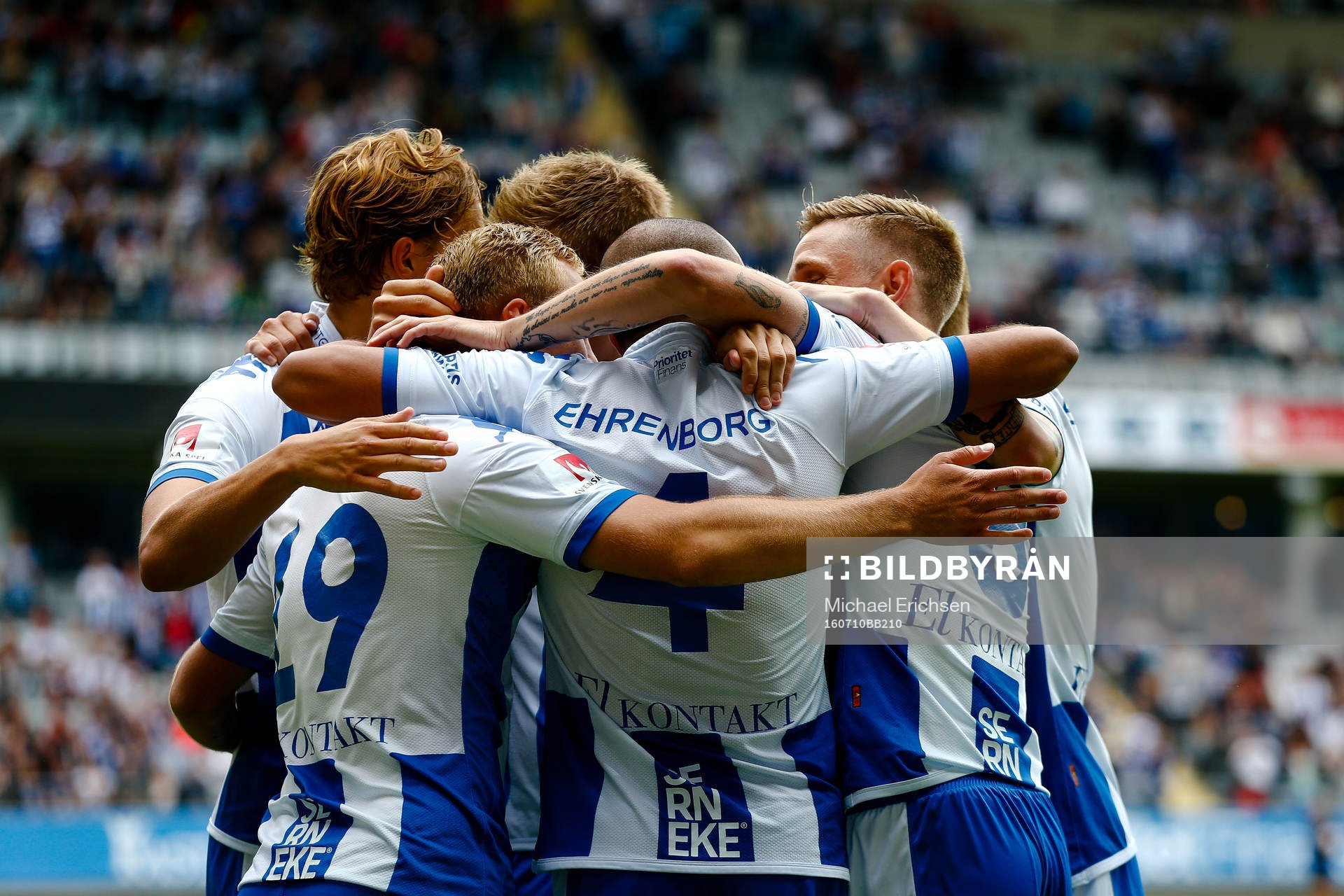 IFK Göteborgs spelare jubilar efter 1-0 av Gustav Engvall under fotbollsmatchen i Allsvenskan mellan IFK Göteborg och GIF Sundsvall den 10 juli 2016 i Göteborg.