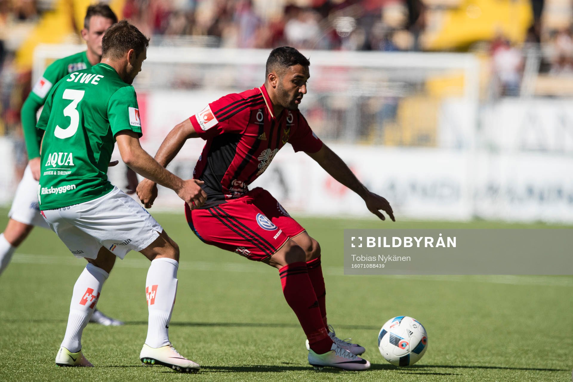 Östersunds Gabriel Somi mot Jönköpings Tom Siwe