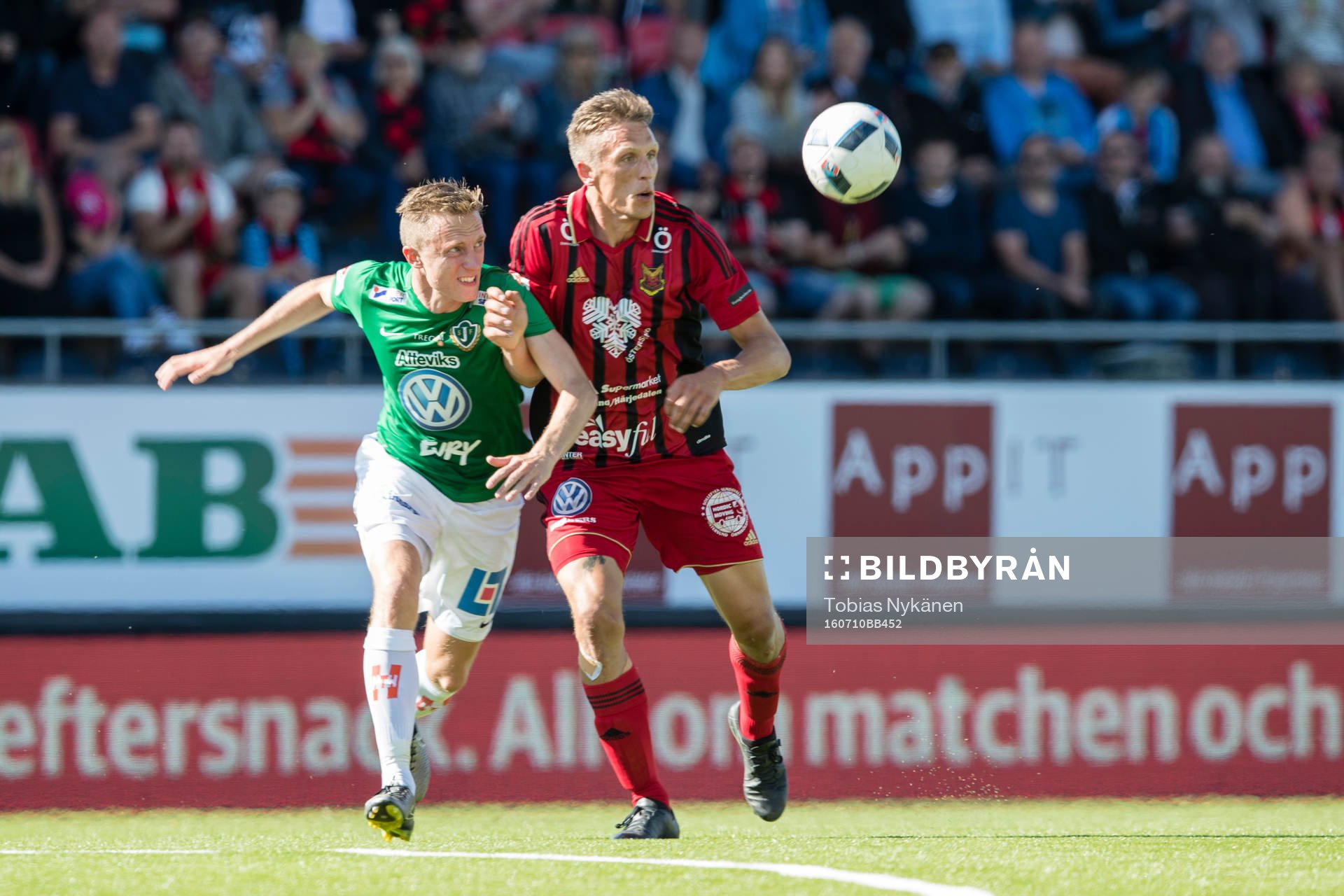 Jönköpings Joakim Karlsson mot Östersunds Bobo Sollander