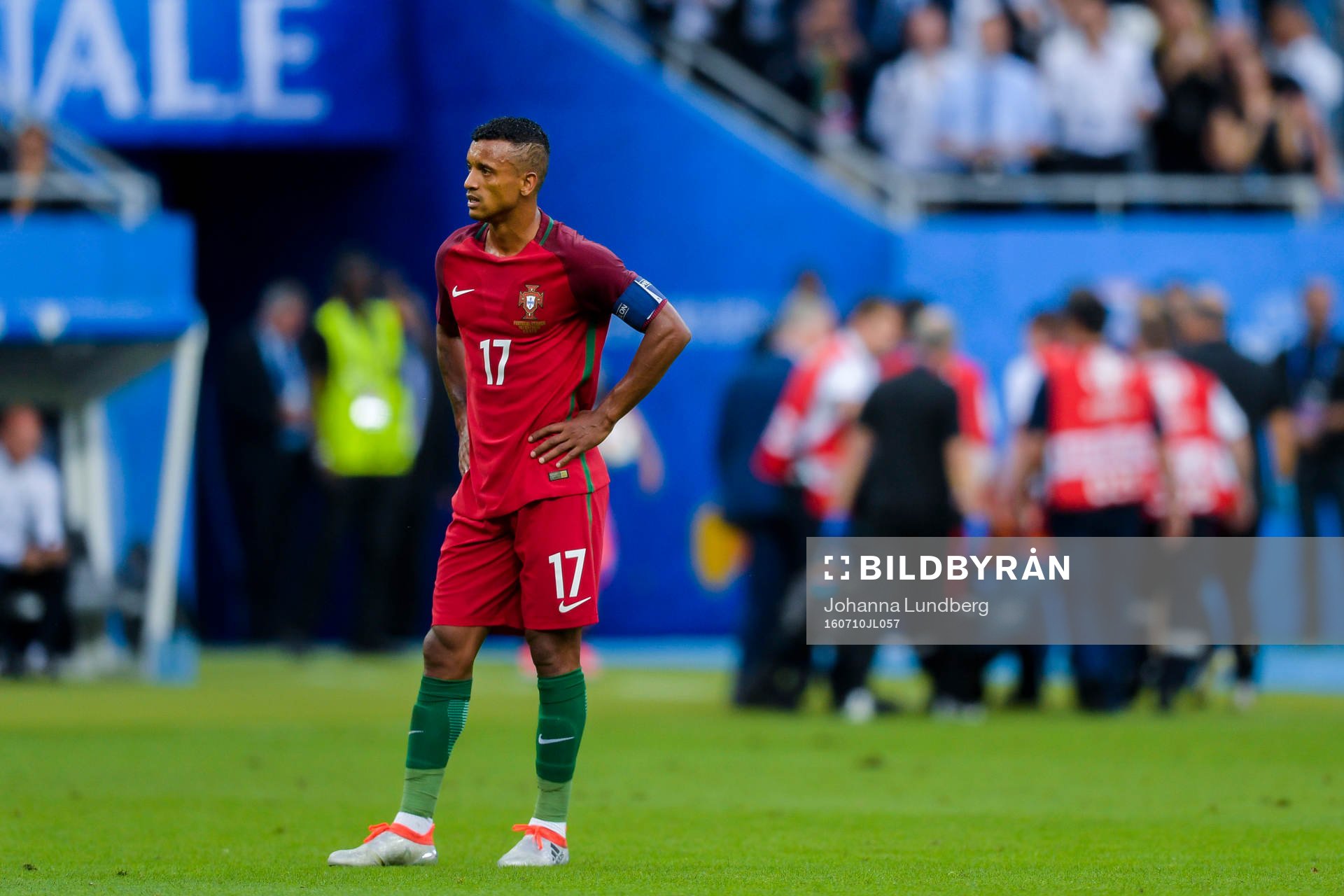 Portugals Nani deppar