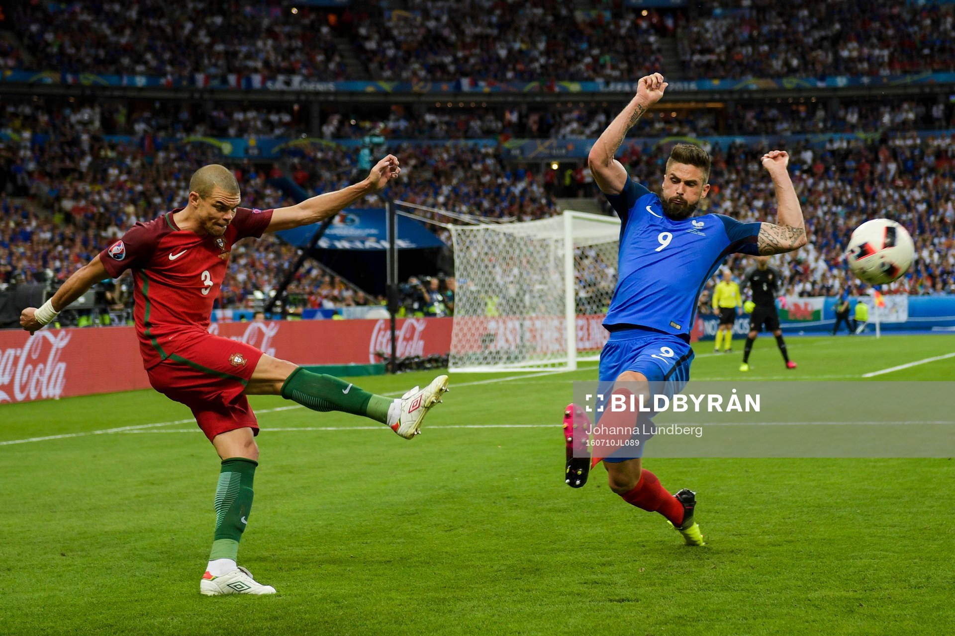 Portugals Pepe och Frankrikes Olivier Giroud