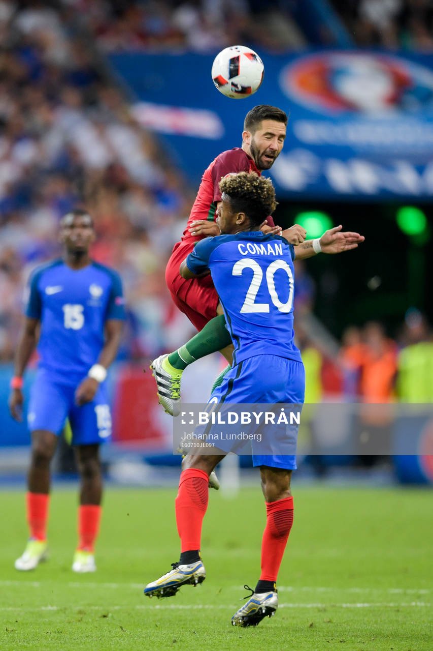 Portugals Ricardo Quaresma och Frankrikes Frankrikes