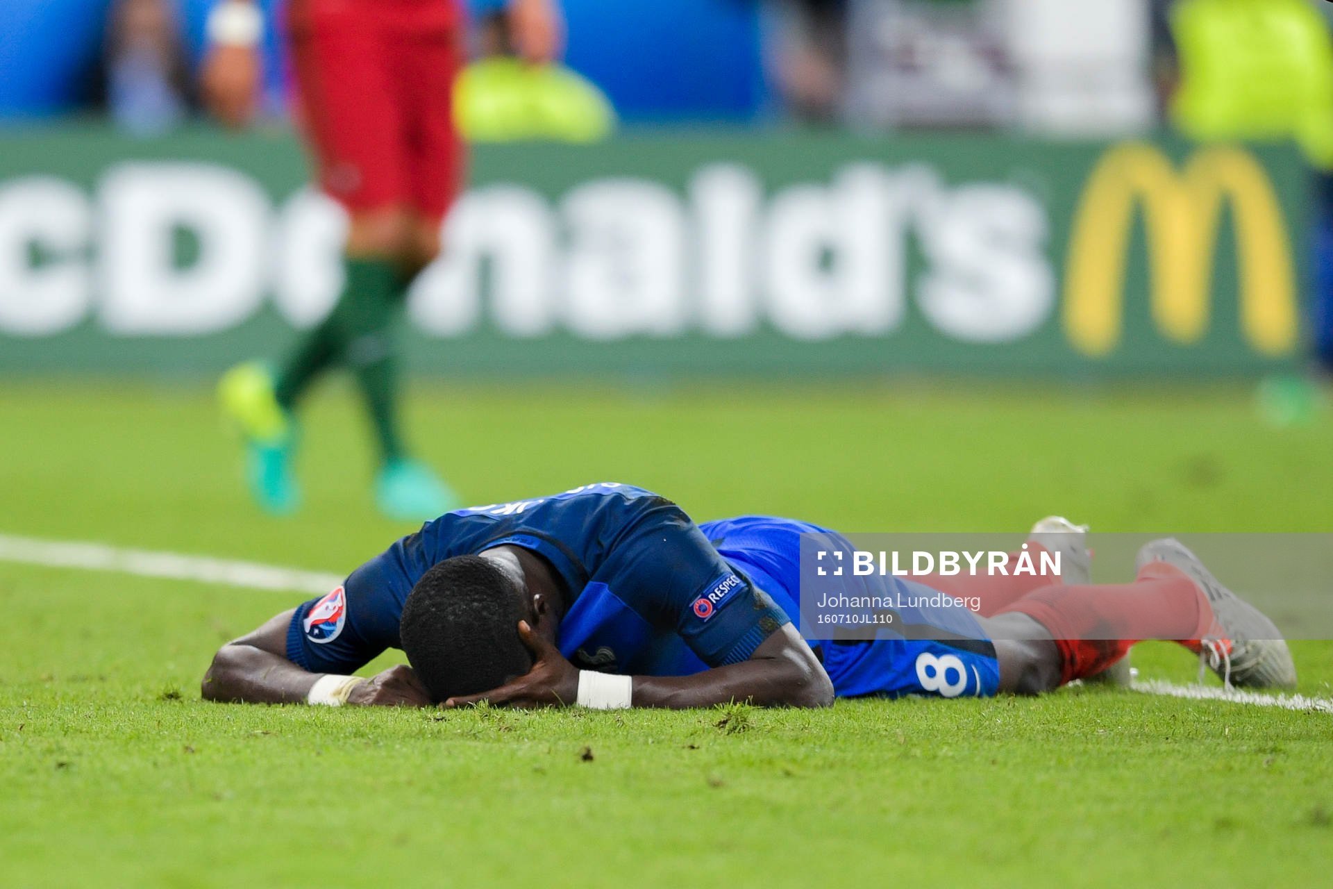 Frankrikes Moussa Sissoko har ont