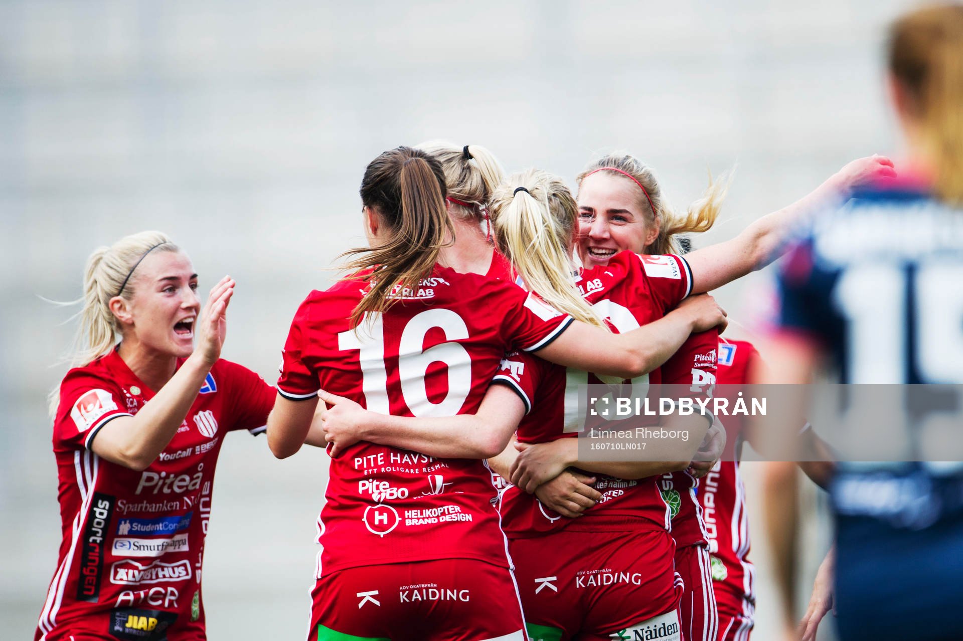 Piteås spelare jublar