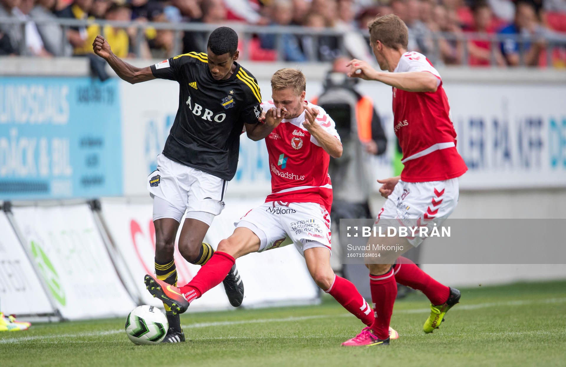 s Alexander Isak och Kalmars Jonathan Ring