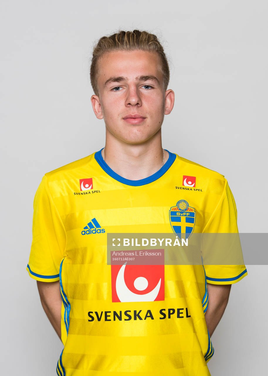 Axel Uddström i P17/99-landslaget