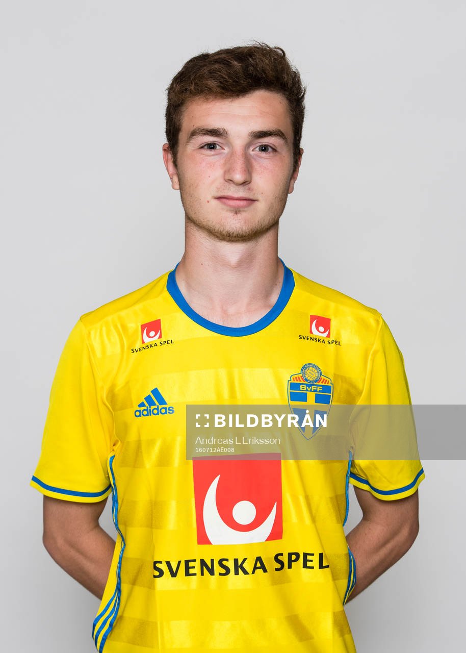 Benjamin Muminovic i P17/99-landslaget