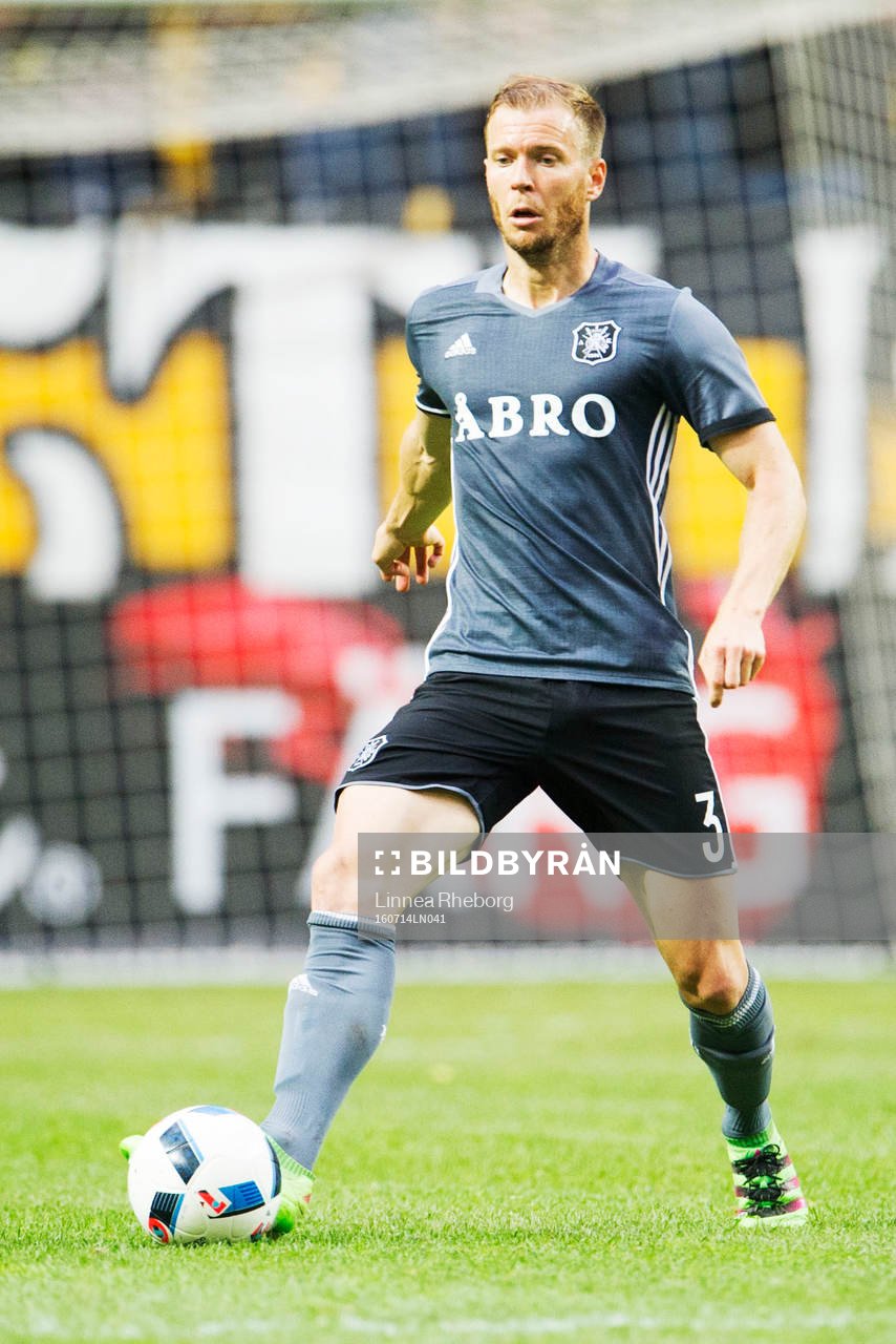 s Per Karlsson