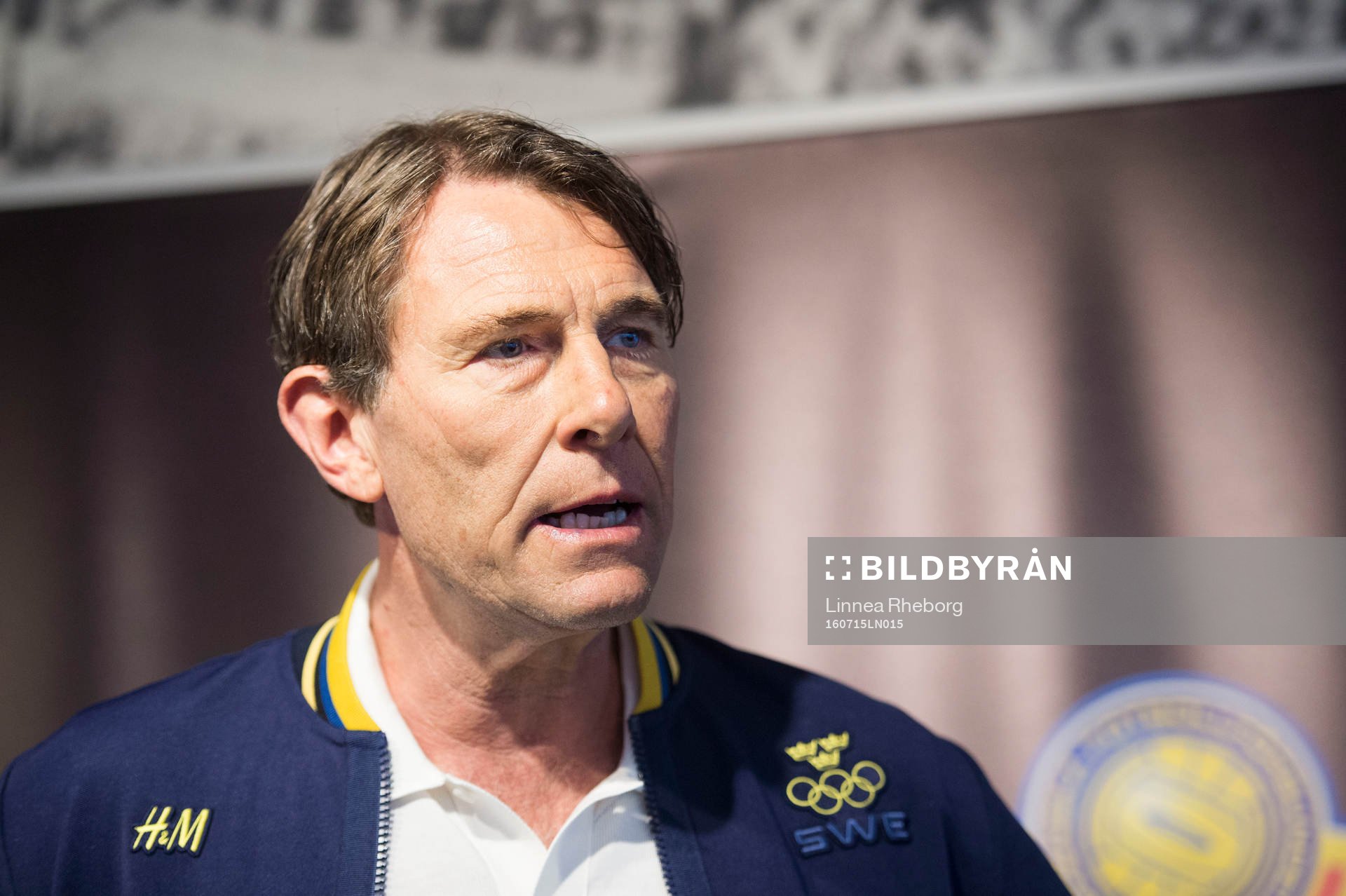 Förbundskapten Håkan Ericson presenterar OS-truppen som