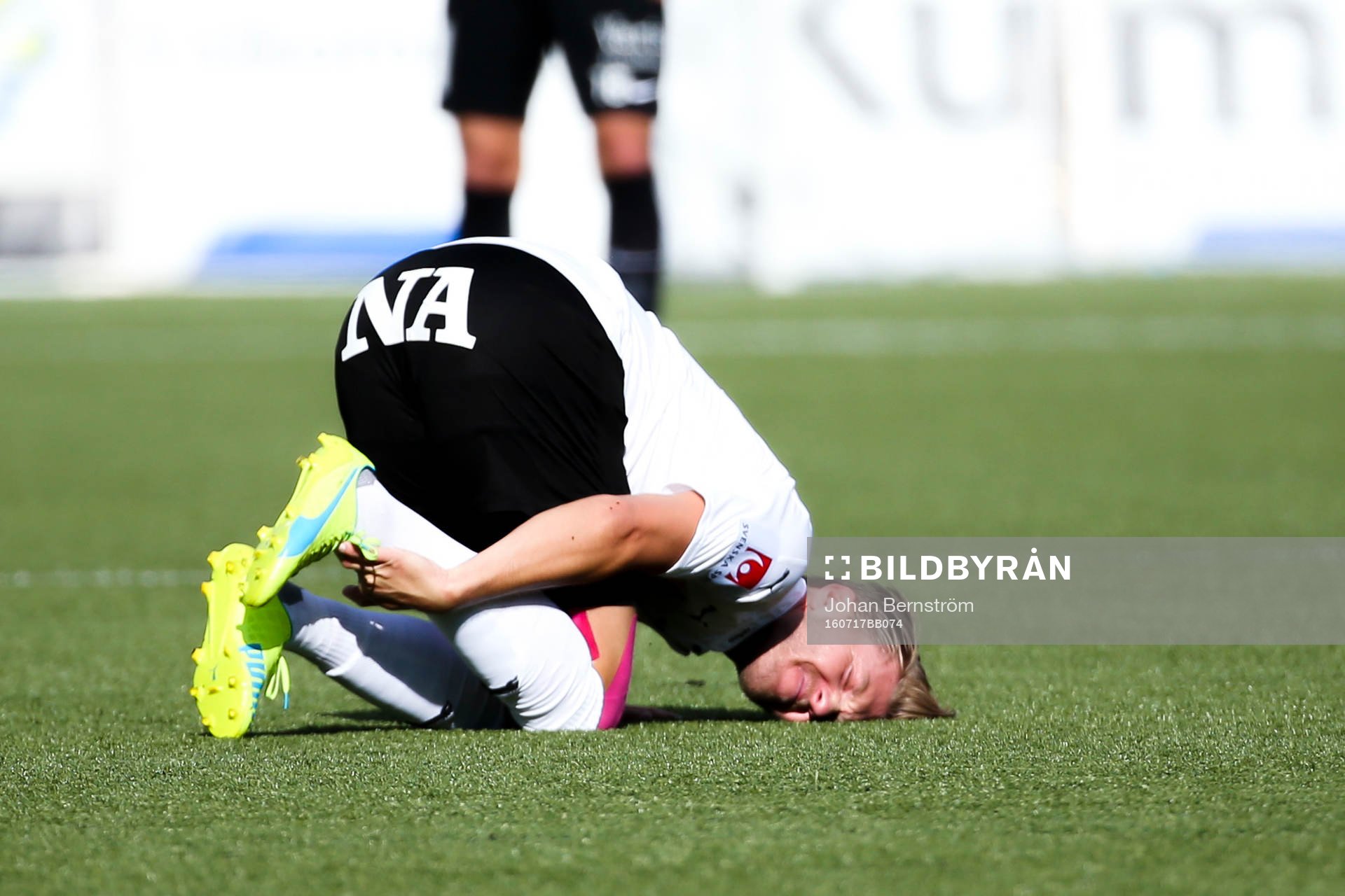 Örebros Martin Broberg har ont