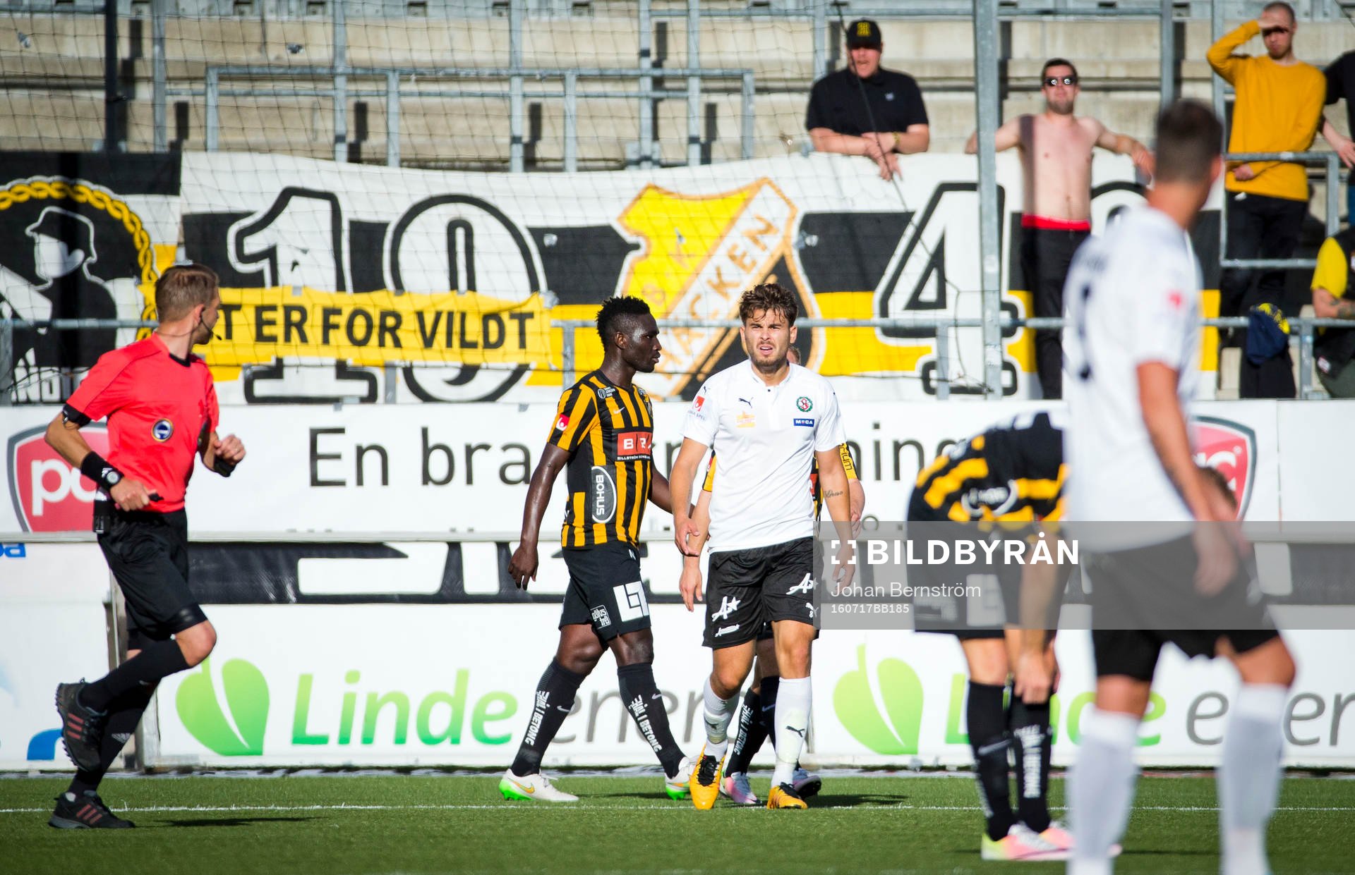Örebros Astrit Ajdarevic deppar