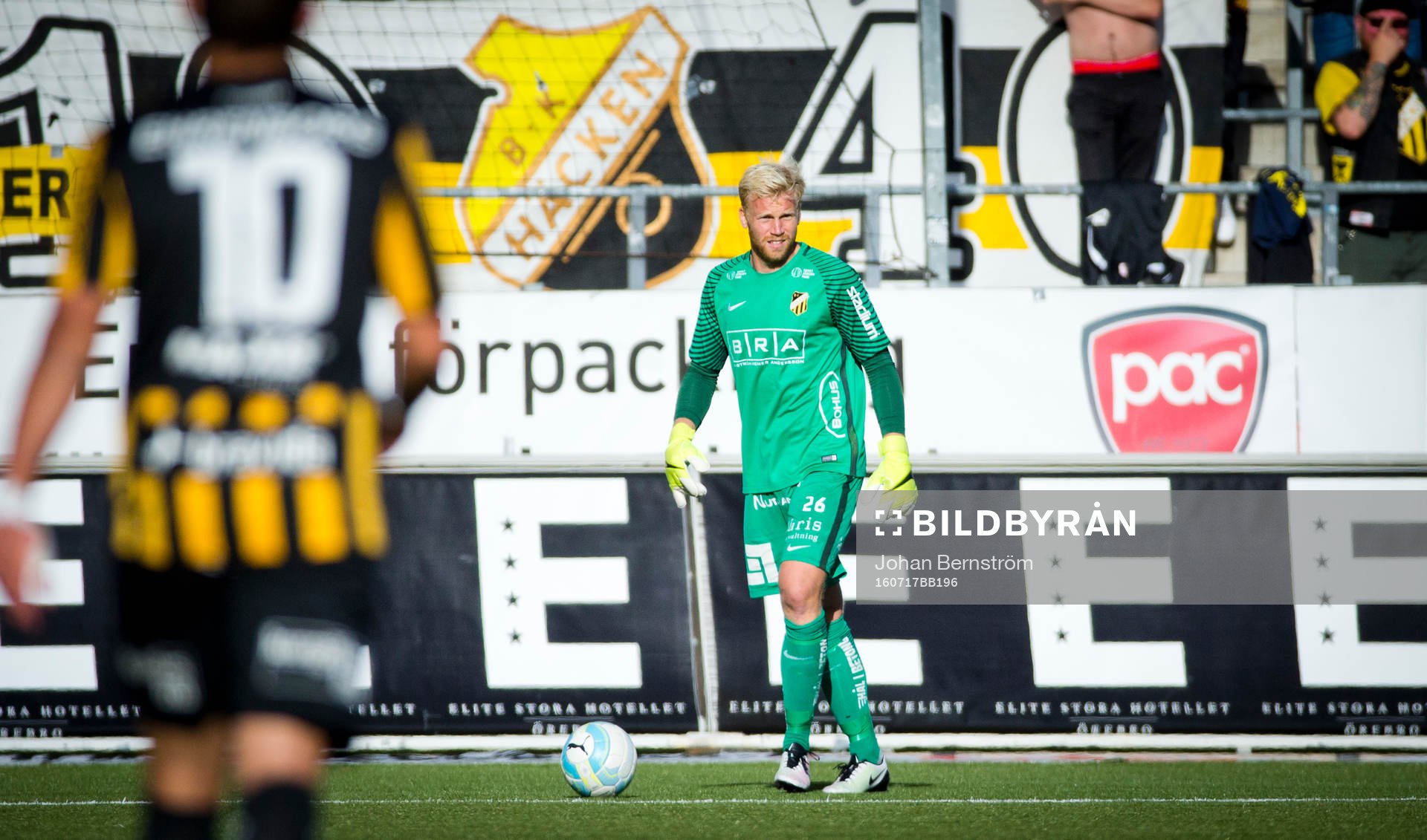 Häckens målvakt Peter Abrahamsson