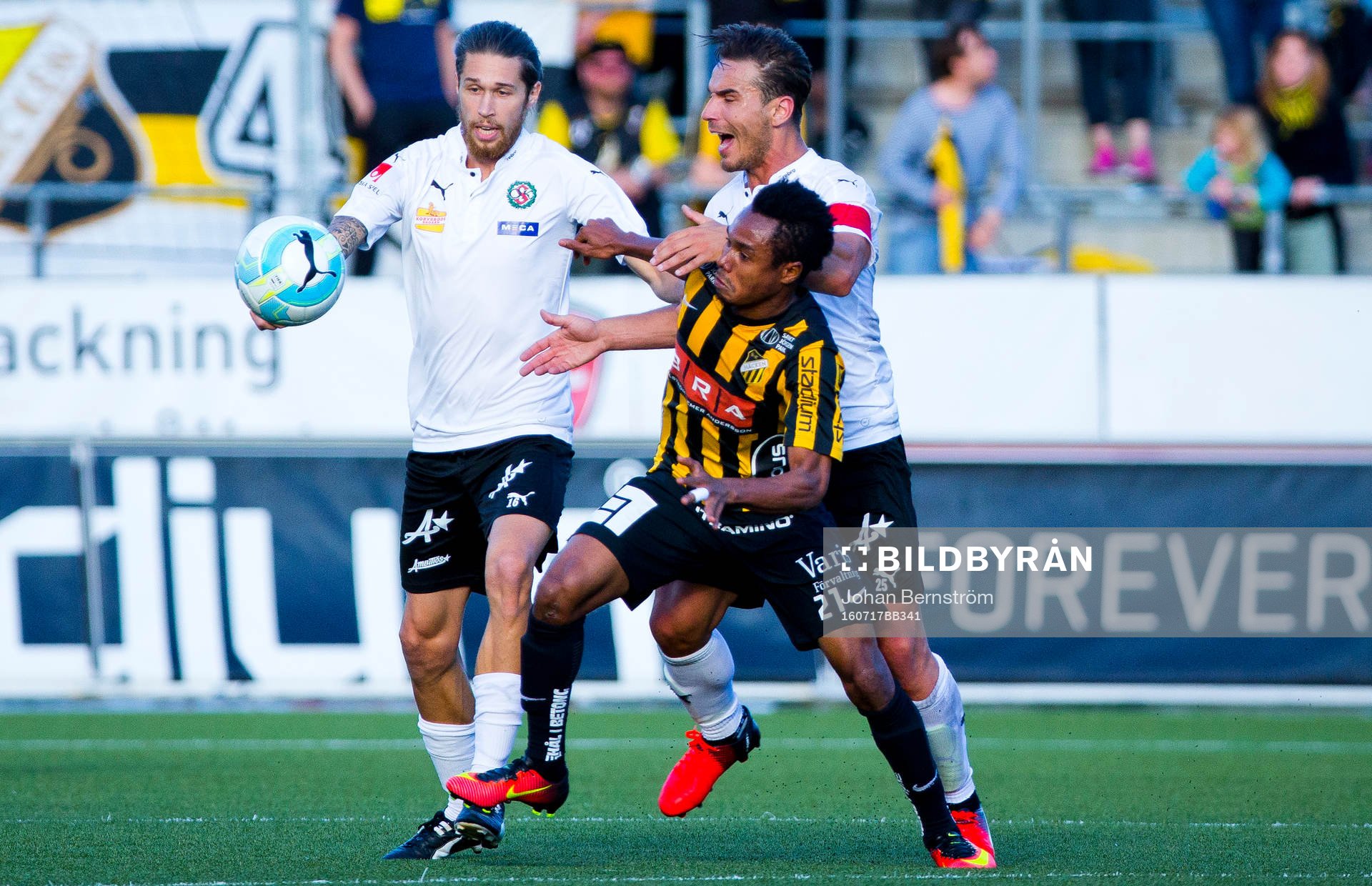 Örebros Daniel Nordmark och Nordin Gerzic och Häckens