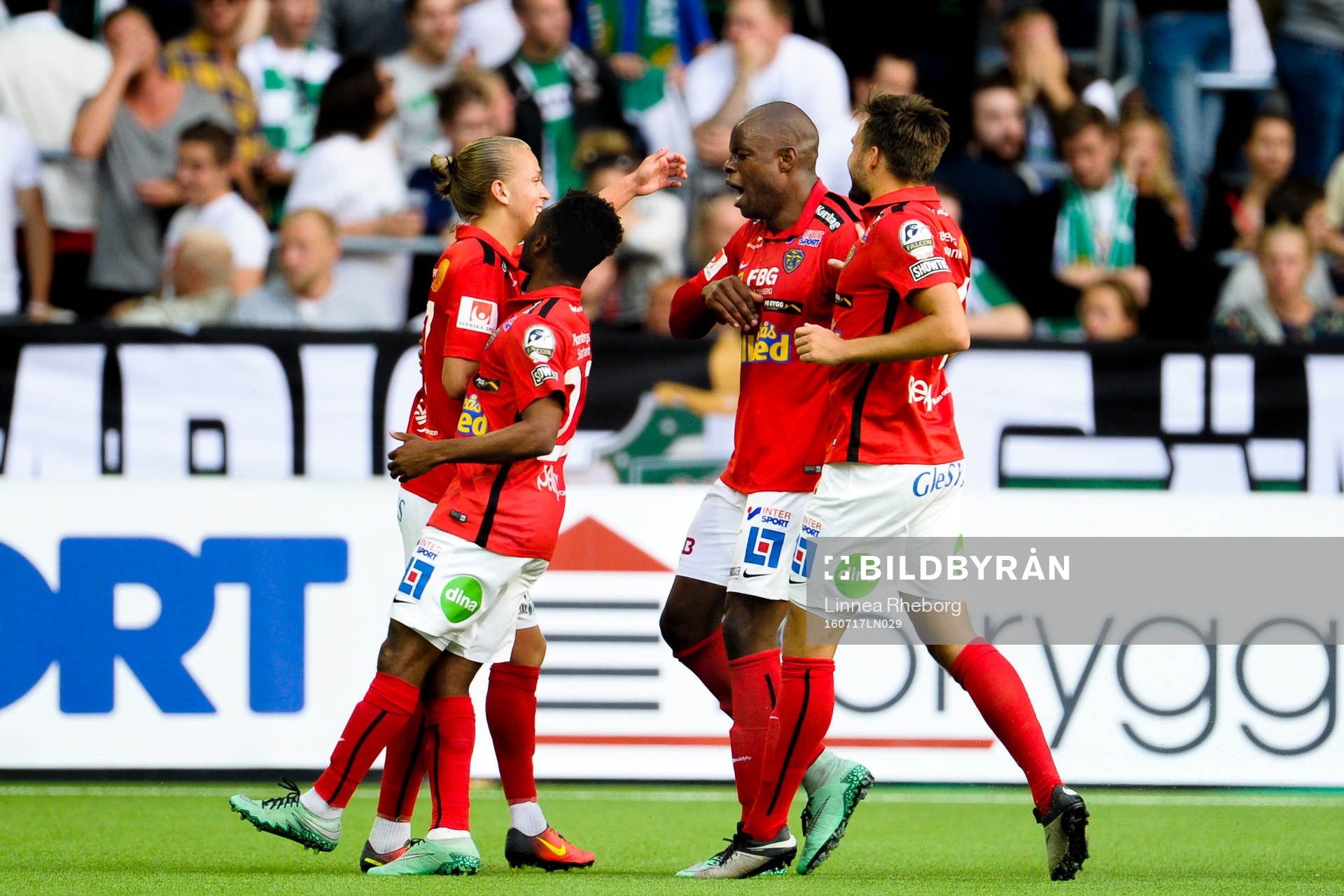 Falkenbergs Jesper Karlsson jublar