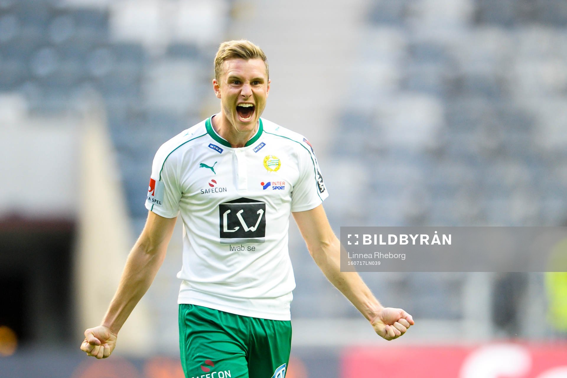 Hammarbys Richard Magyar jublar