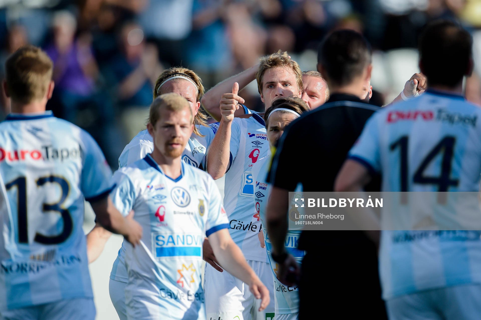 Gefles Johan Oremo jublar