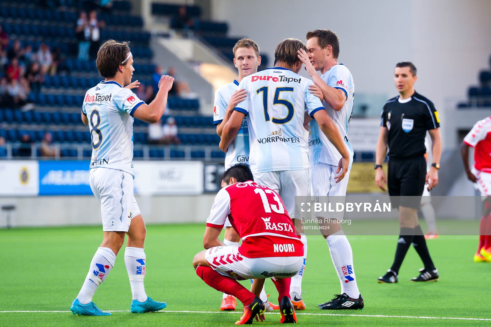 Kalmars Emin Nouri deppar samtidigt som Gefles spelare