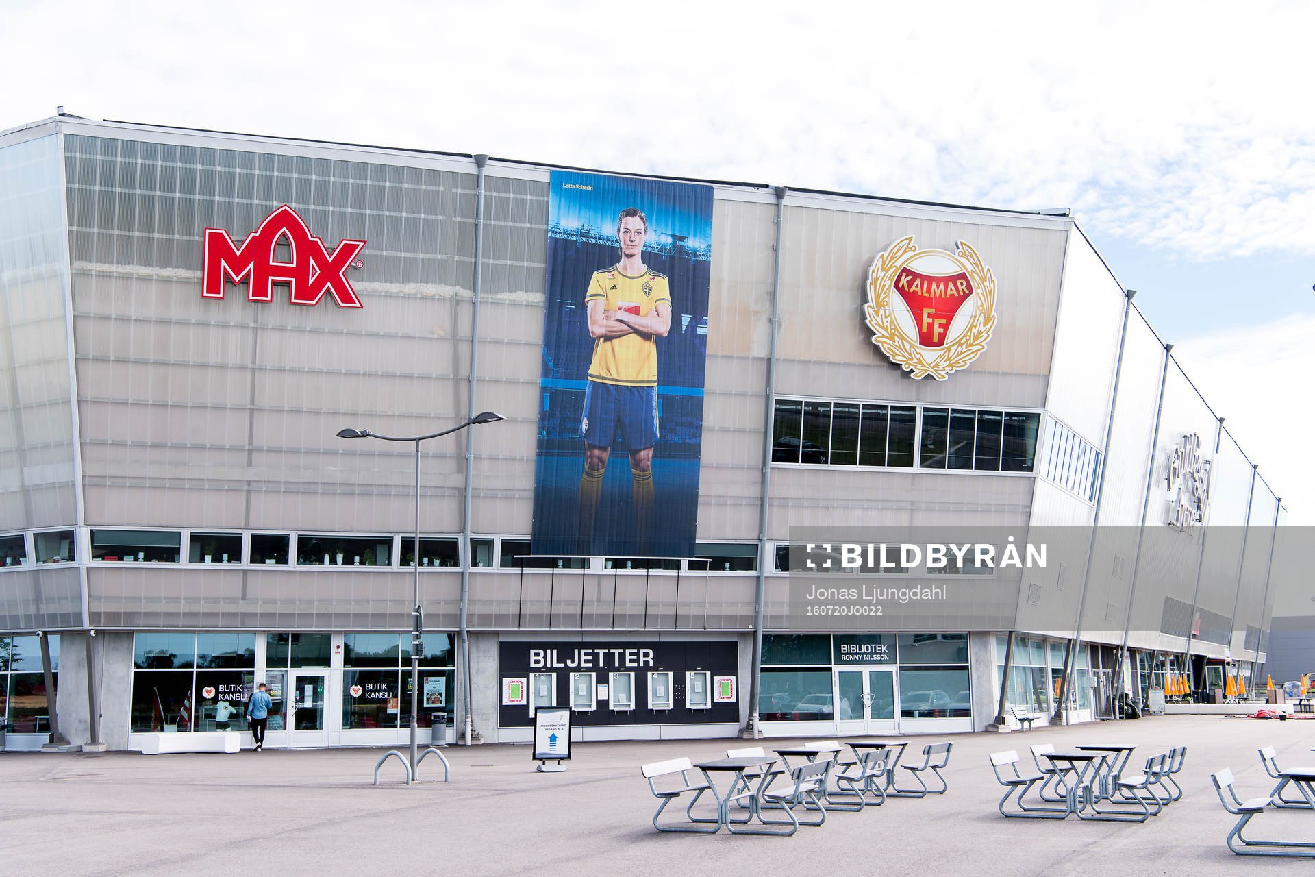 Exteriör vy på Guldfågeln arena