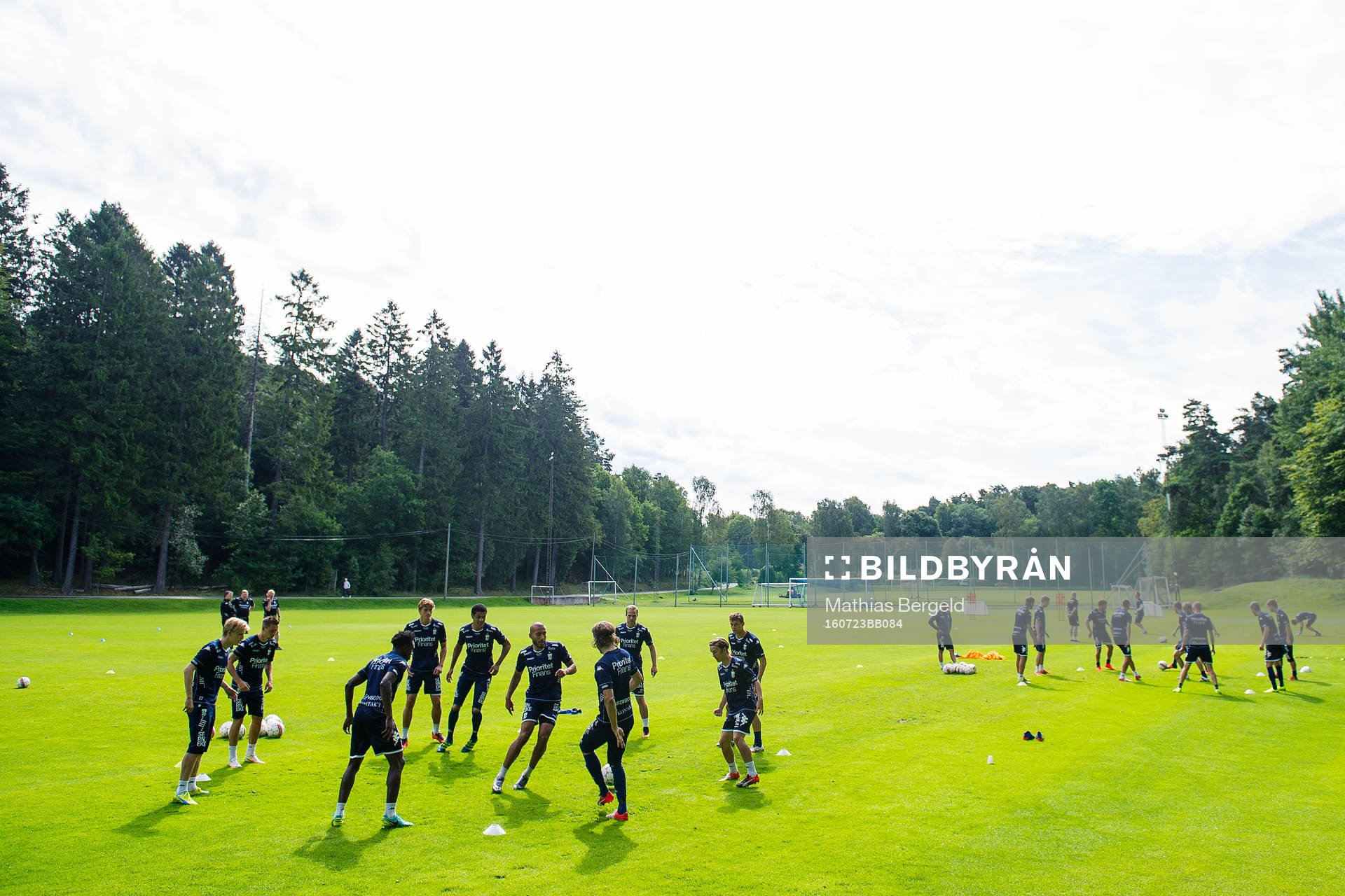 IFK Göteborgs spelare värmer upp