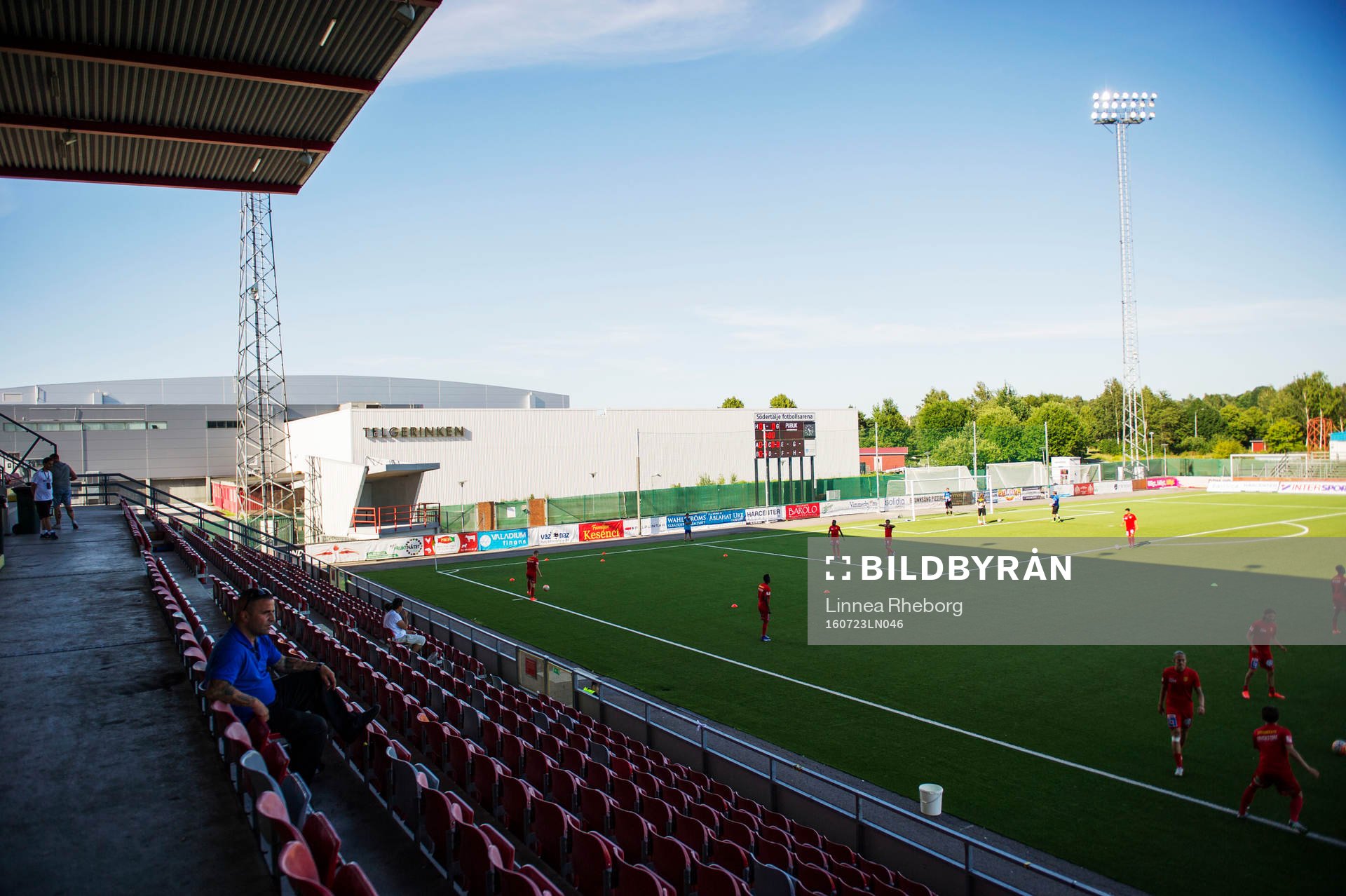 Syrianskas spelare värmer upp