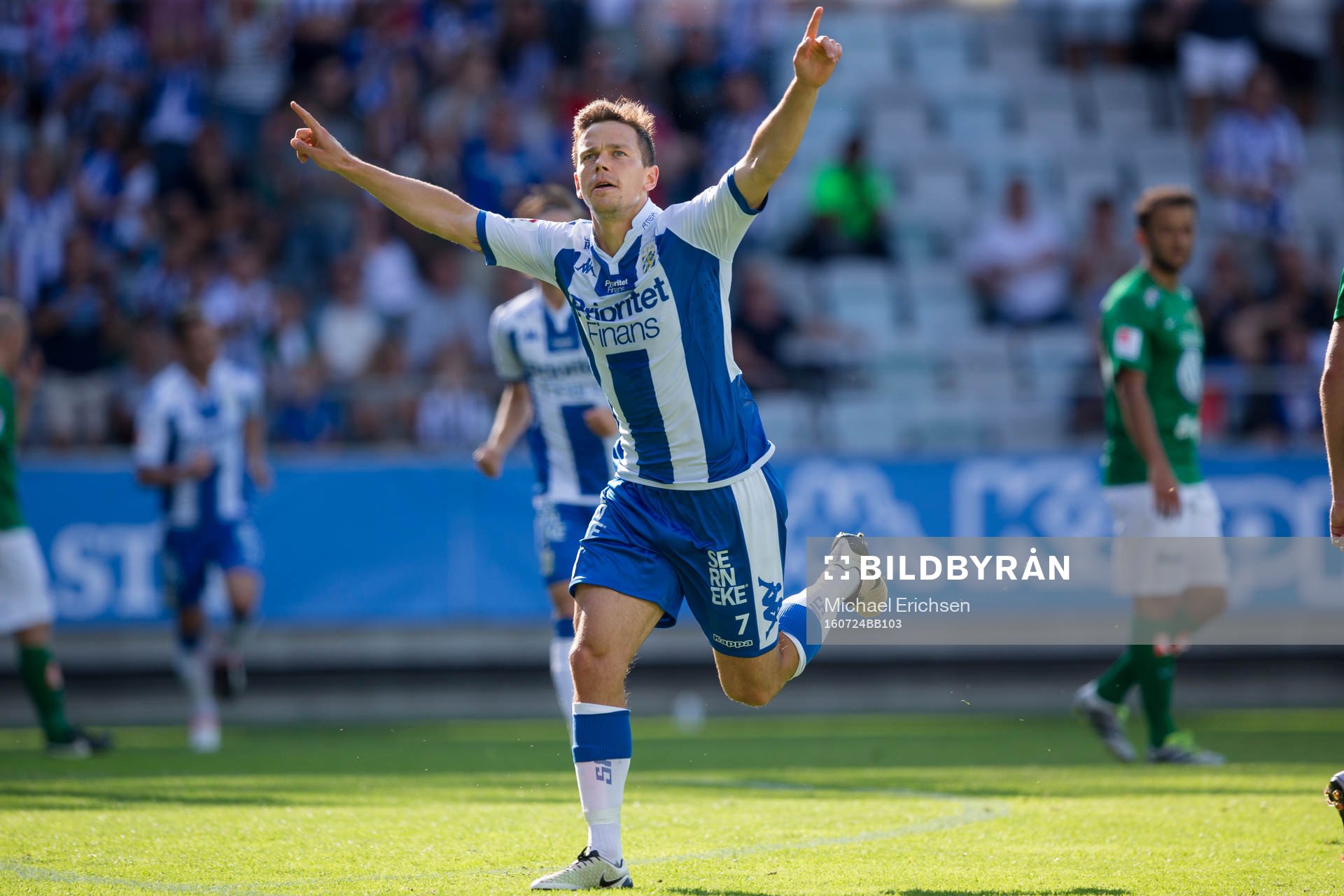 IFK Göteborgs Mads Albeck jublar