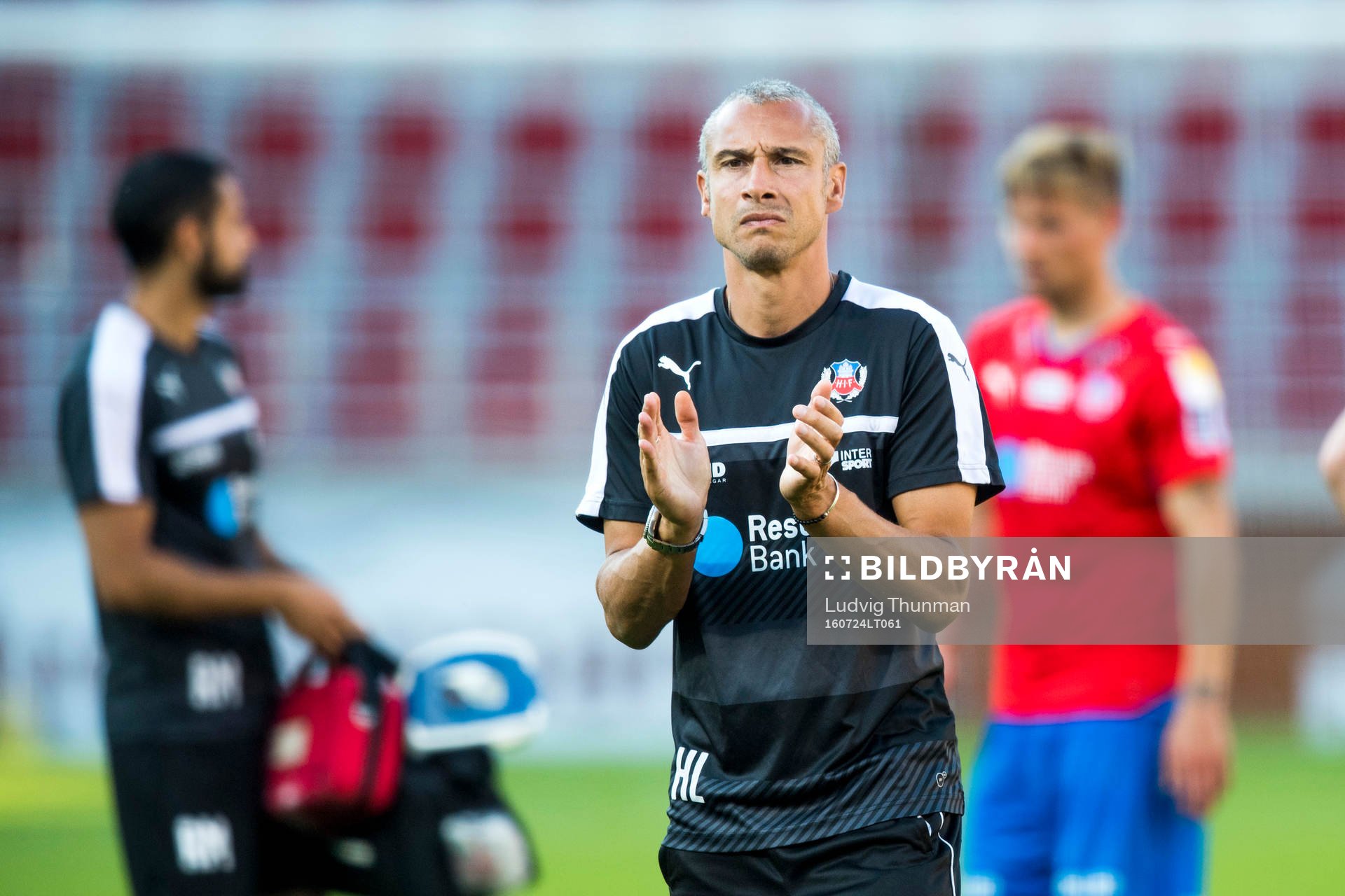 Helsingborgs manager Henrik Larsson tackar publiken