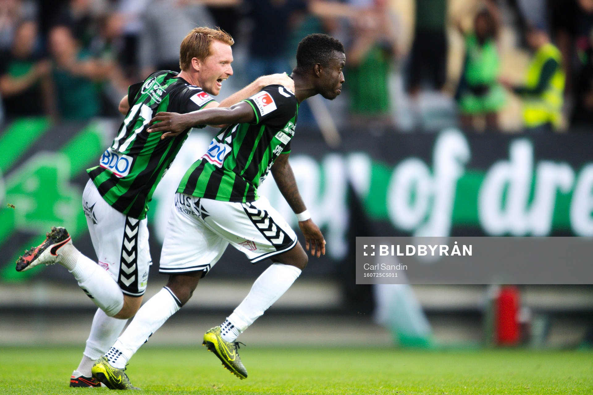 GAIS Kieron Cadogan och Dan Keat jublar