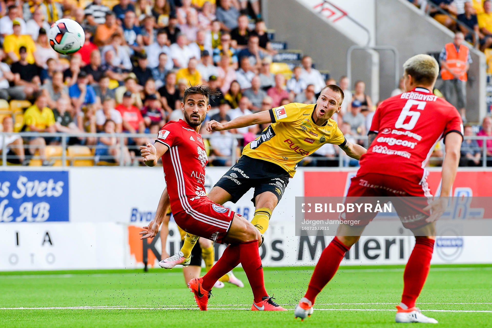 Elfsborgs Viktor Prodell och Östersunds Sotirios