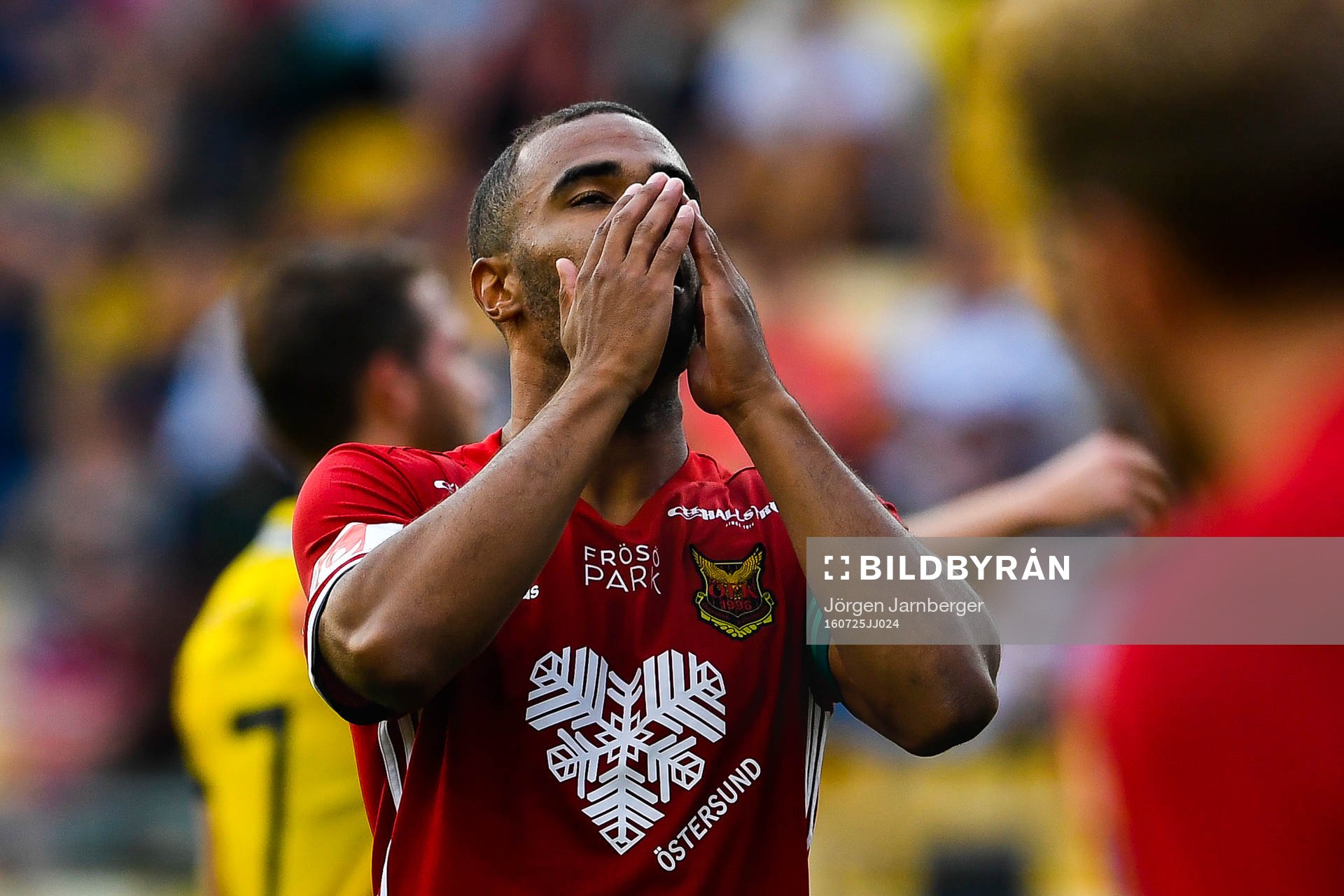 Östersunds Alex Dyer deppar