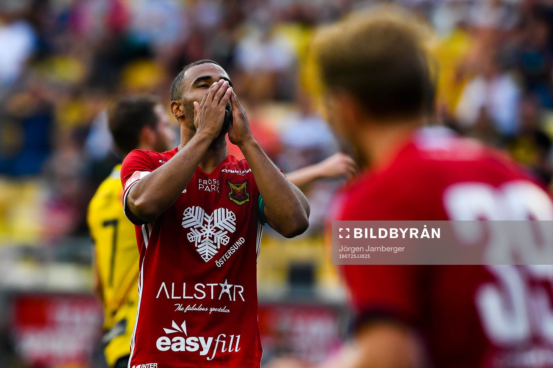 Östersunds Alex Dyer deppar