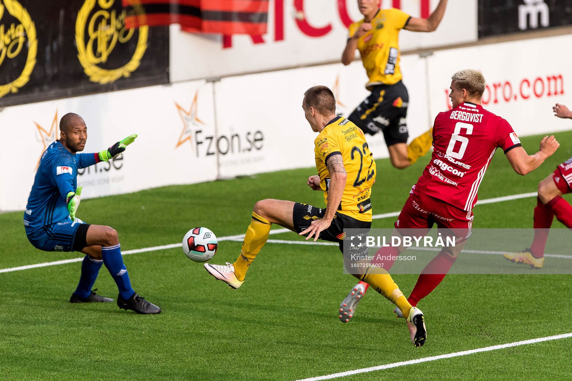 Elfsborgs Viktor Prodell gör 1-0 och jublar