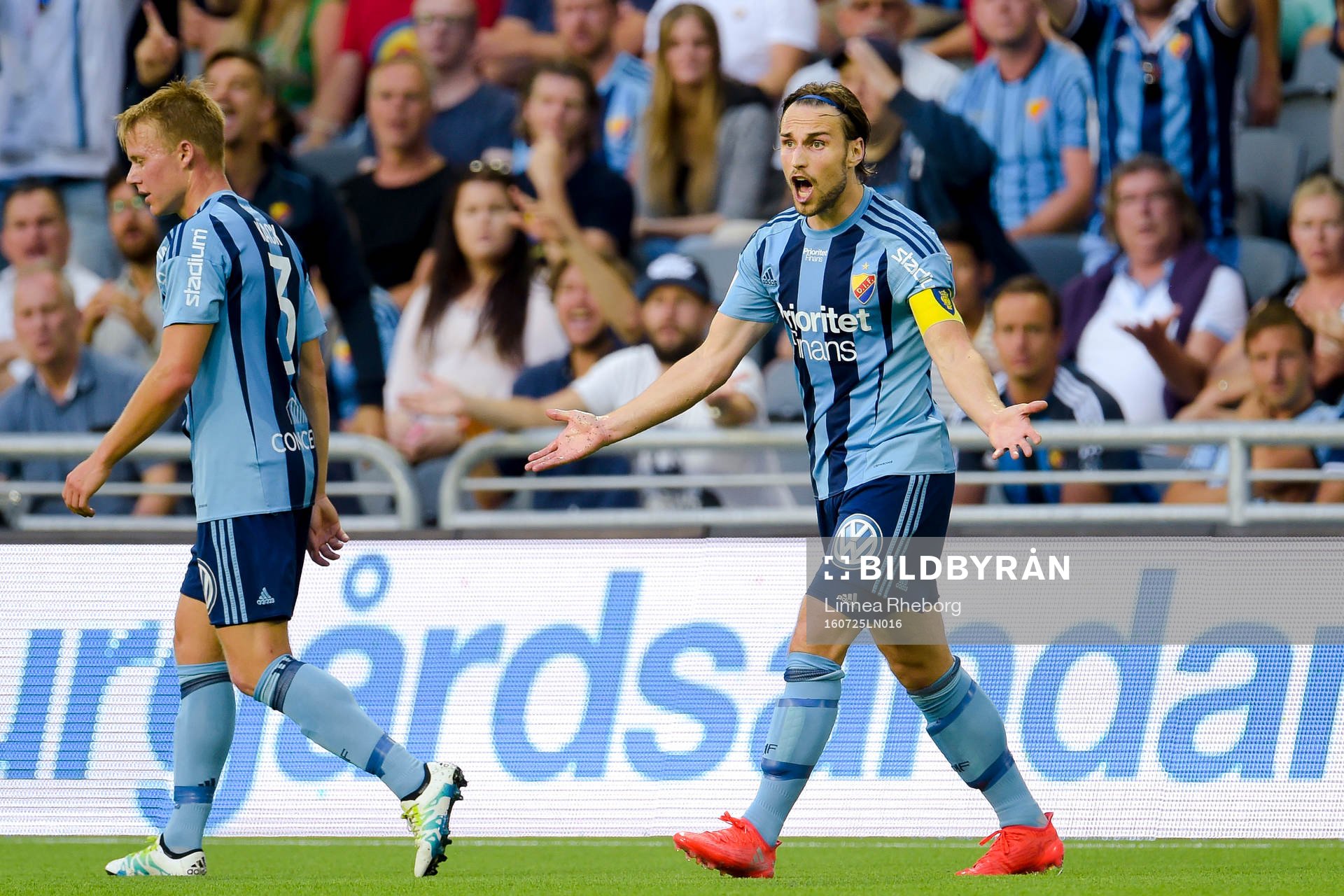 Djurgårdens Kevin Walker reagerar