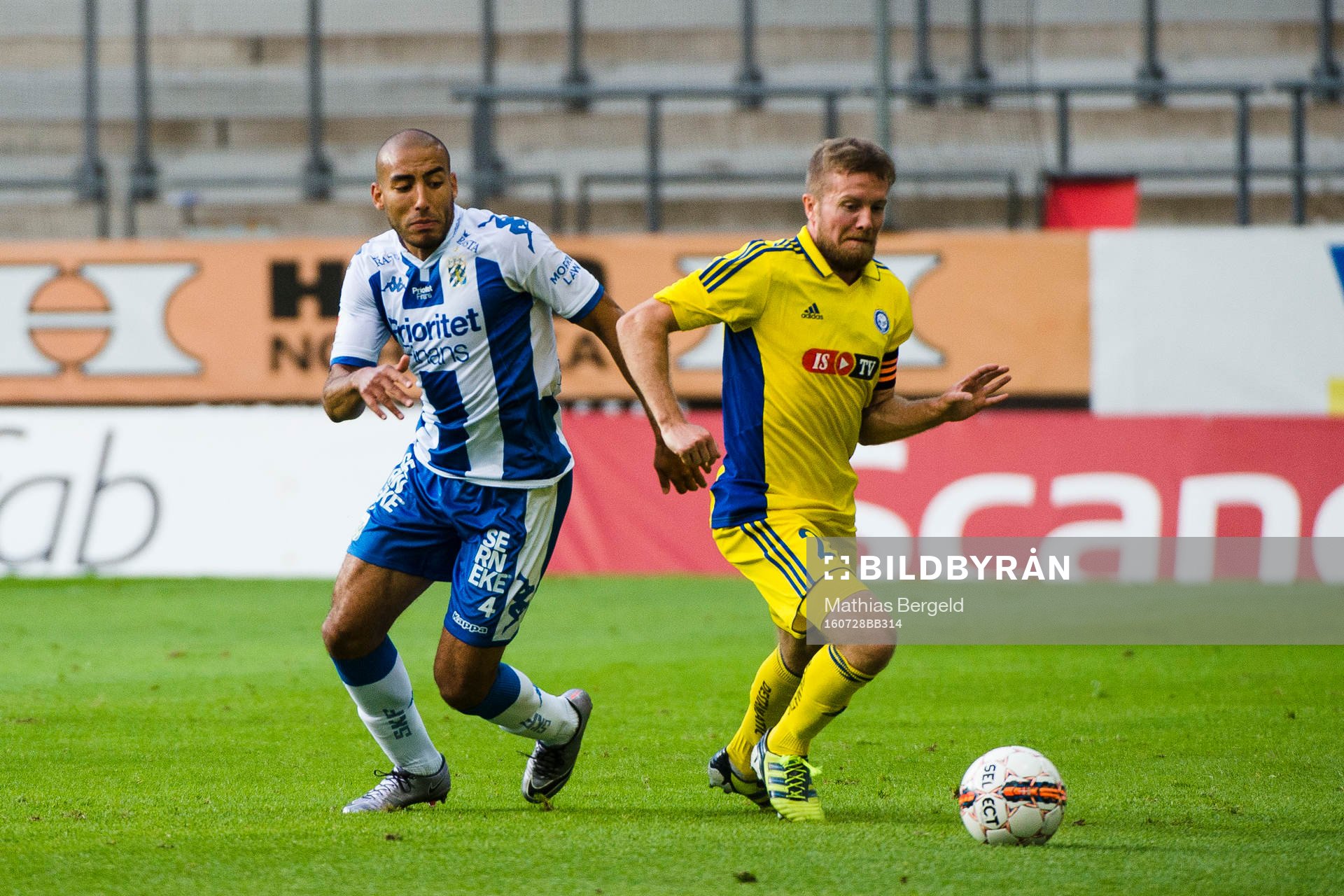 IFK Göteborgs Haitam Aleesami och HJK Helsingfors