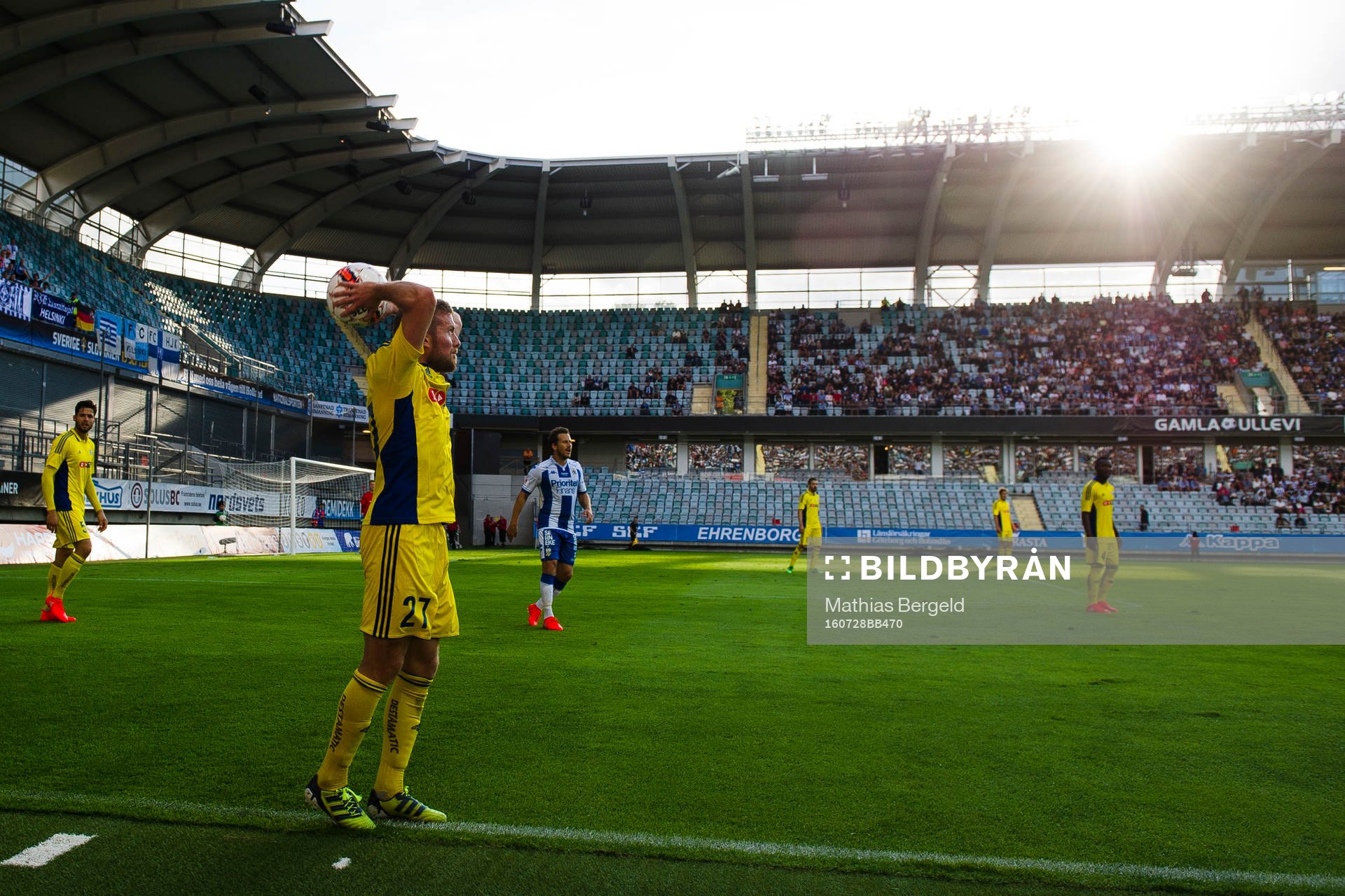 HJK Helsingfors Sebastian Sorsa kastar inkast