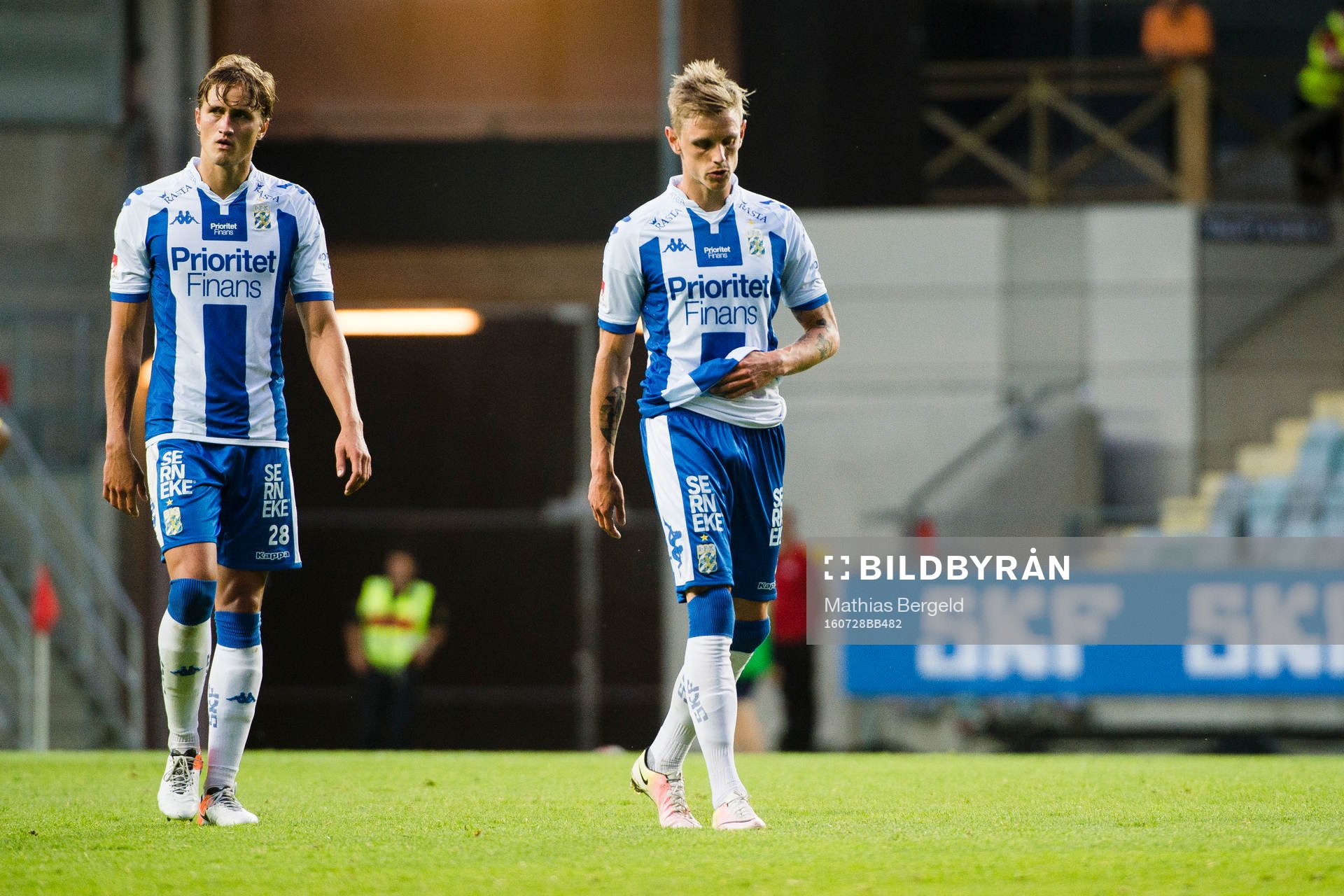 IFK Göteborgs Thomas Rogne och Sören Rieks deppar