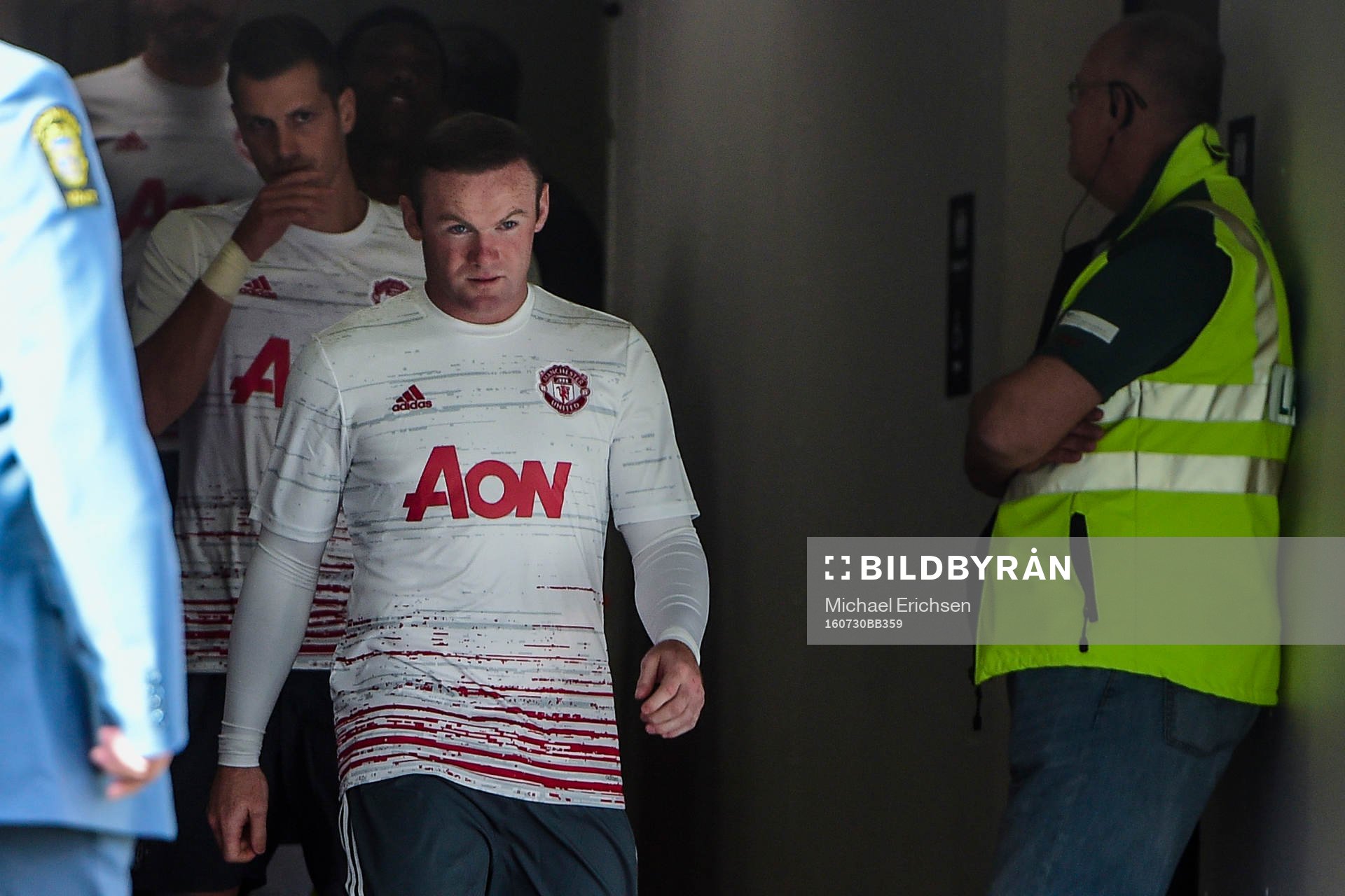 Manchester Uniteds Wayne Rooney före fotbollsmatchen