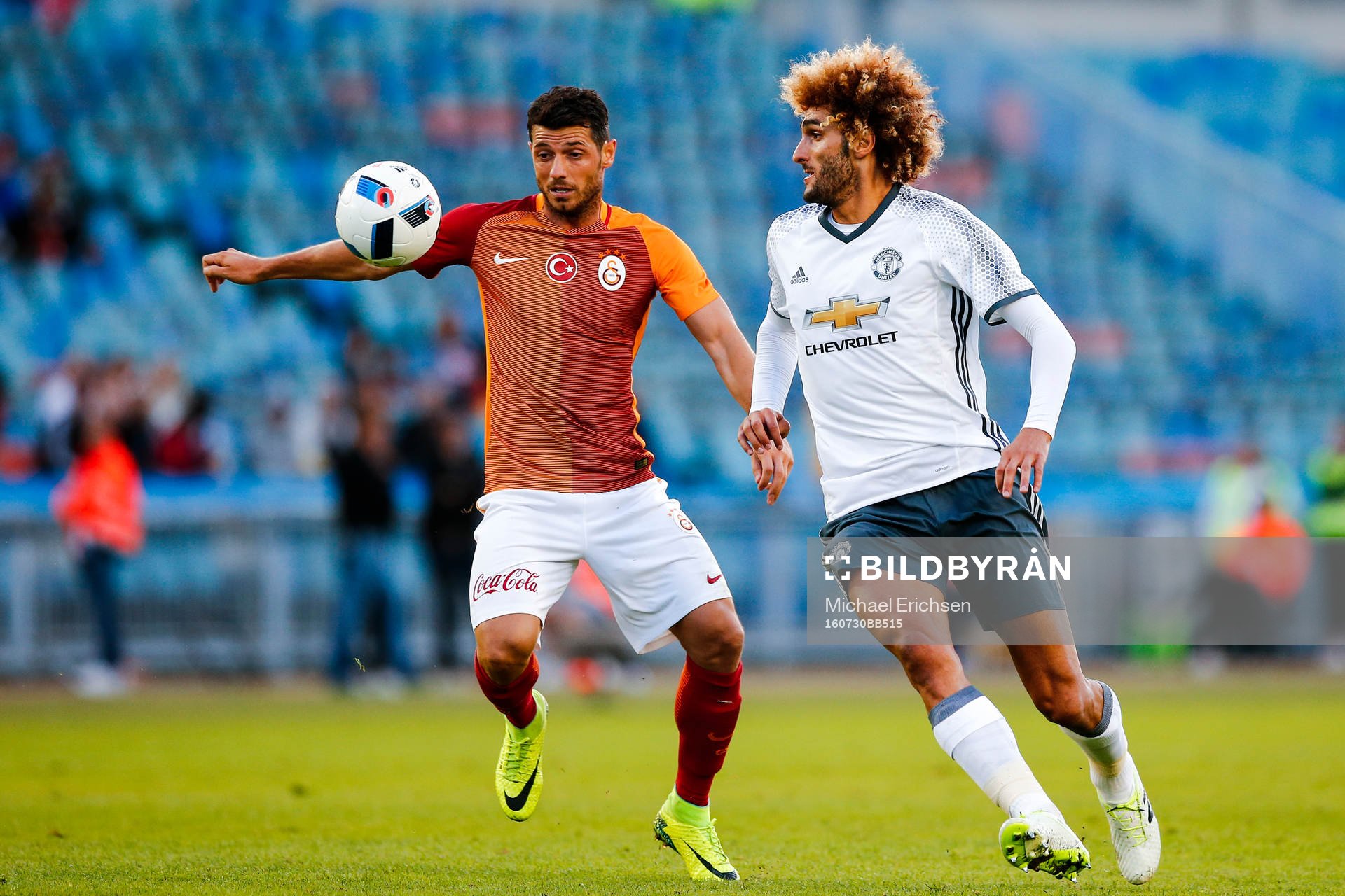 Manchester Uniteds Marouane Fellaini