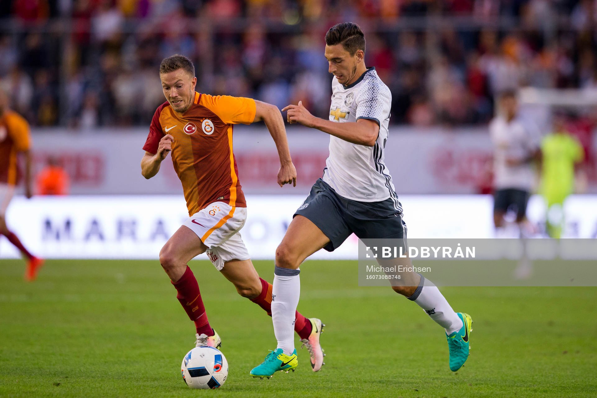 Manchester Uniteds Matteo Darmian före Galatasarays